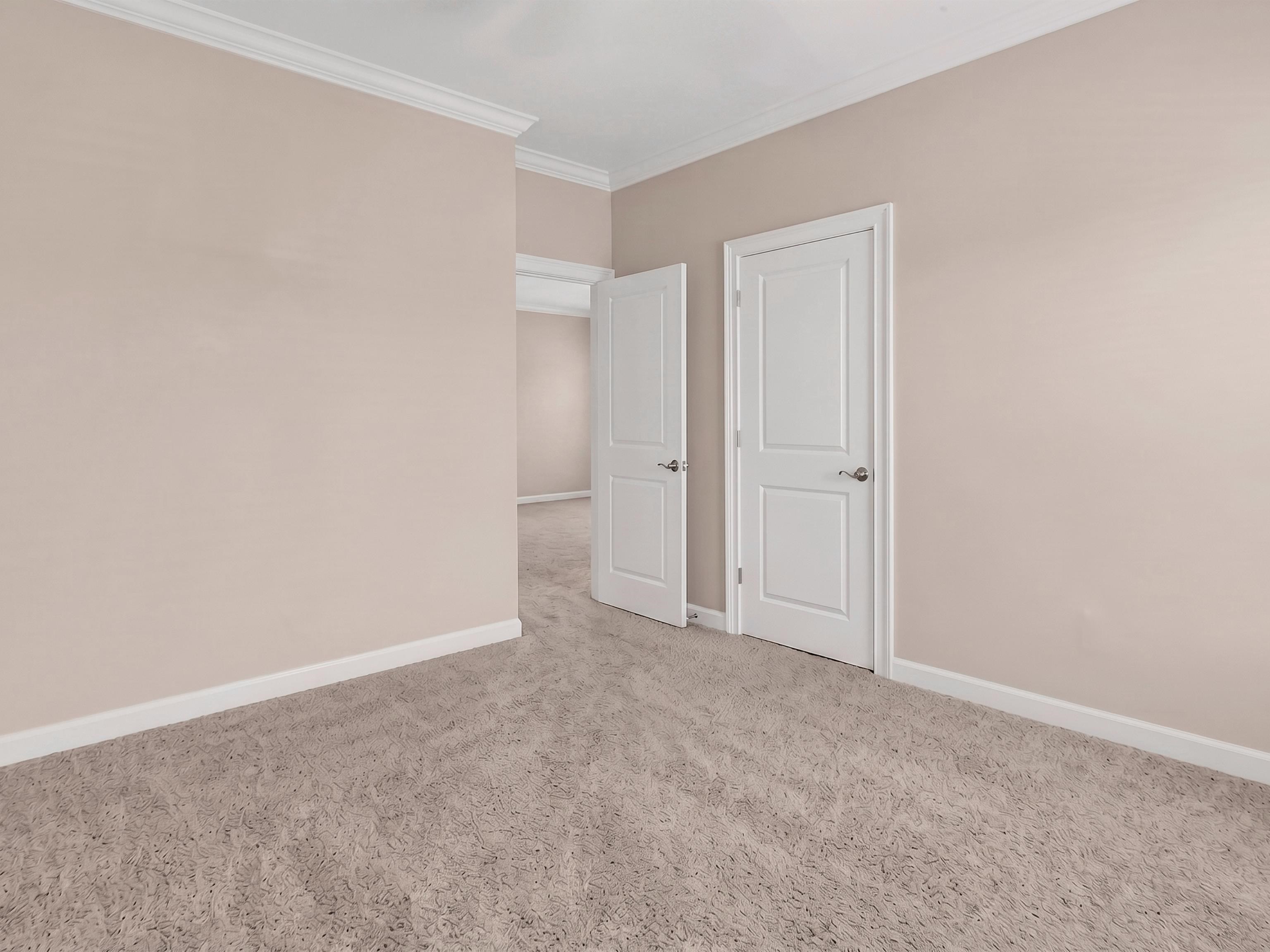 2605660 | Photo 41