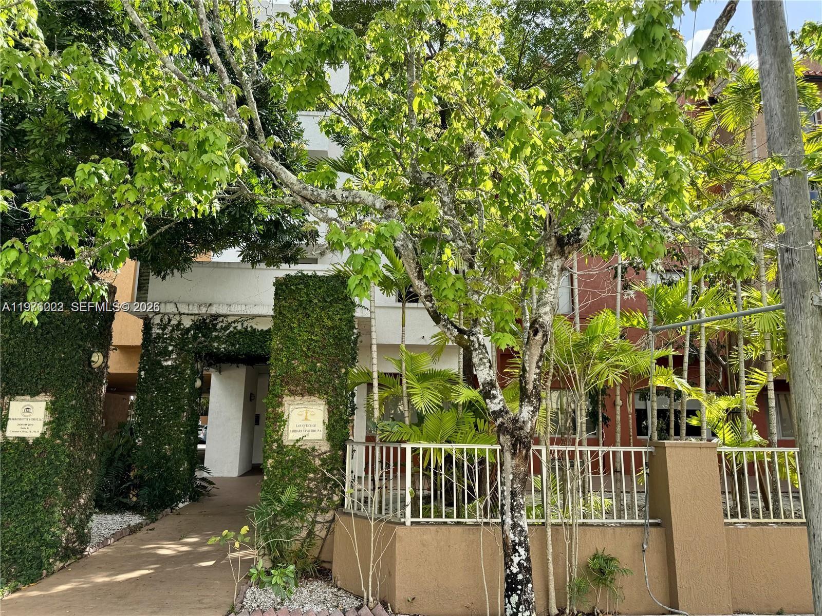 Dixie Grove Residences Co