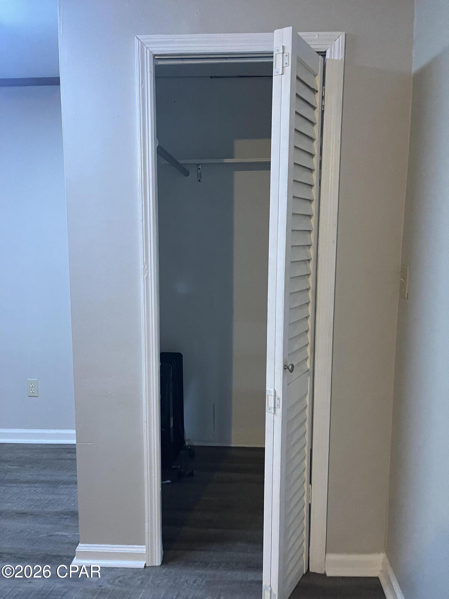 Image 9 For 1113 Mckenzie Avenue B