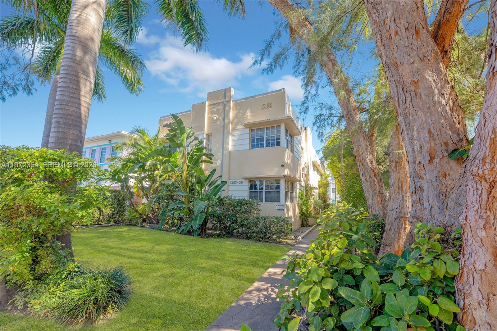 St Remy Condo