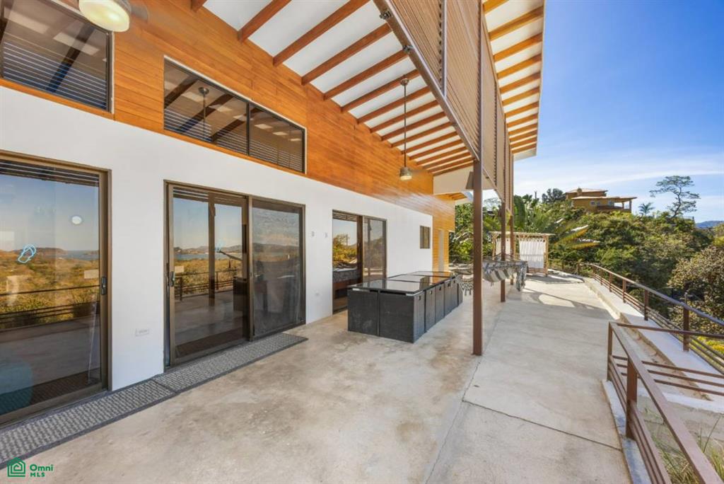 6 bed Single Family Homes For Sale in Santa Cruz, Guanacaste - 1