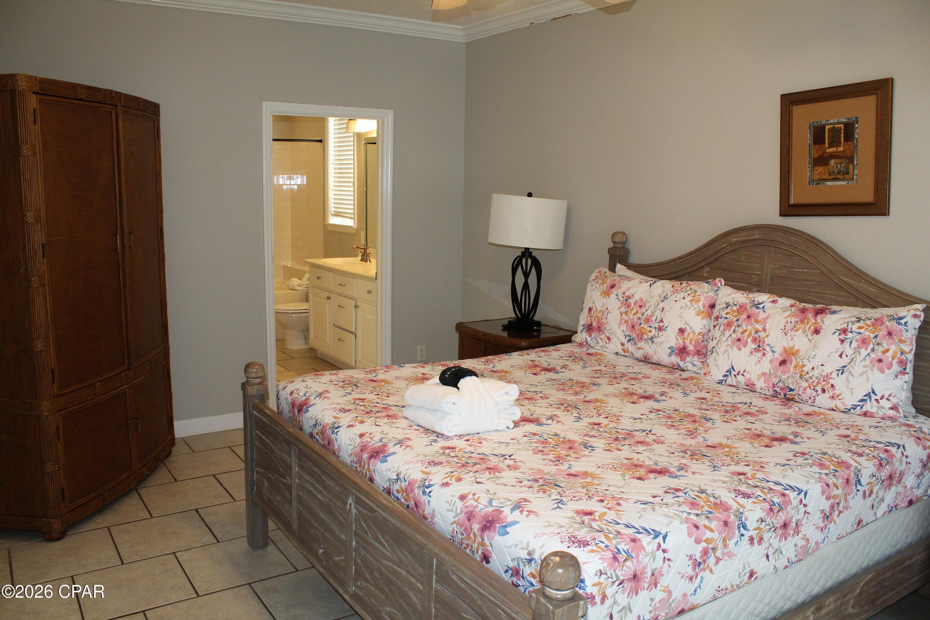 Image 12 For 22500 Front Beach Road