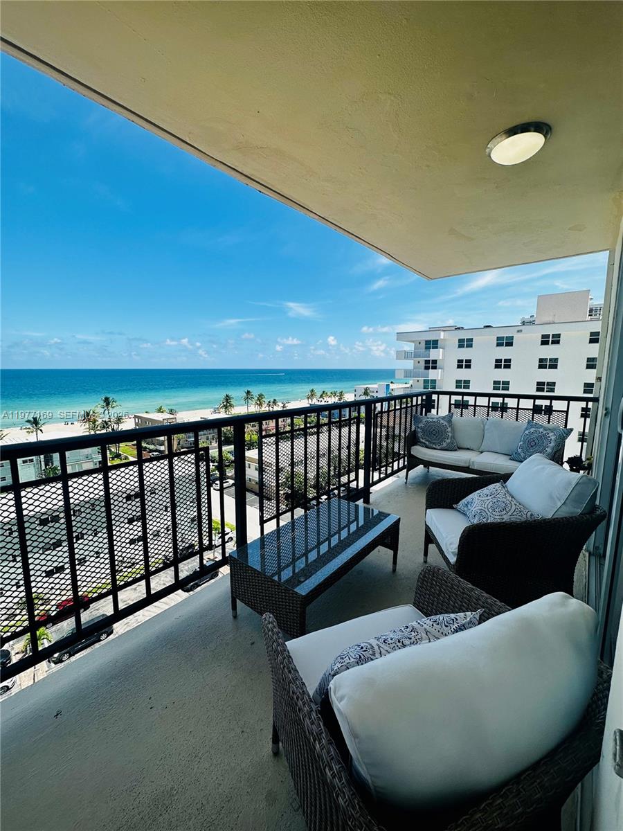 Oxford Towers Condo