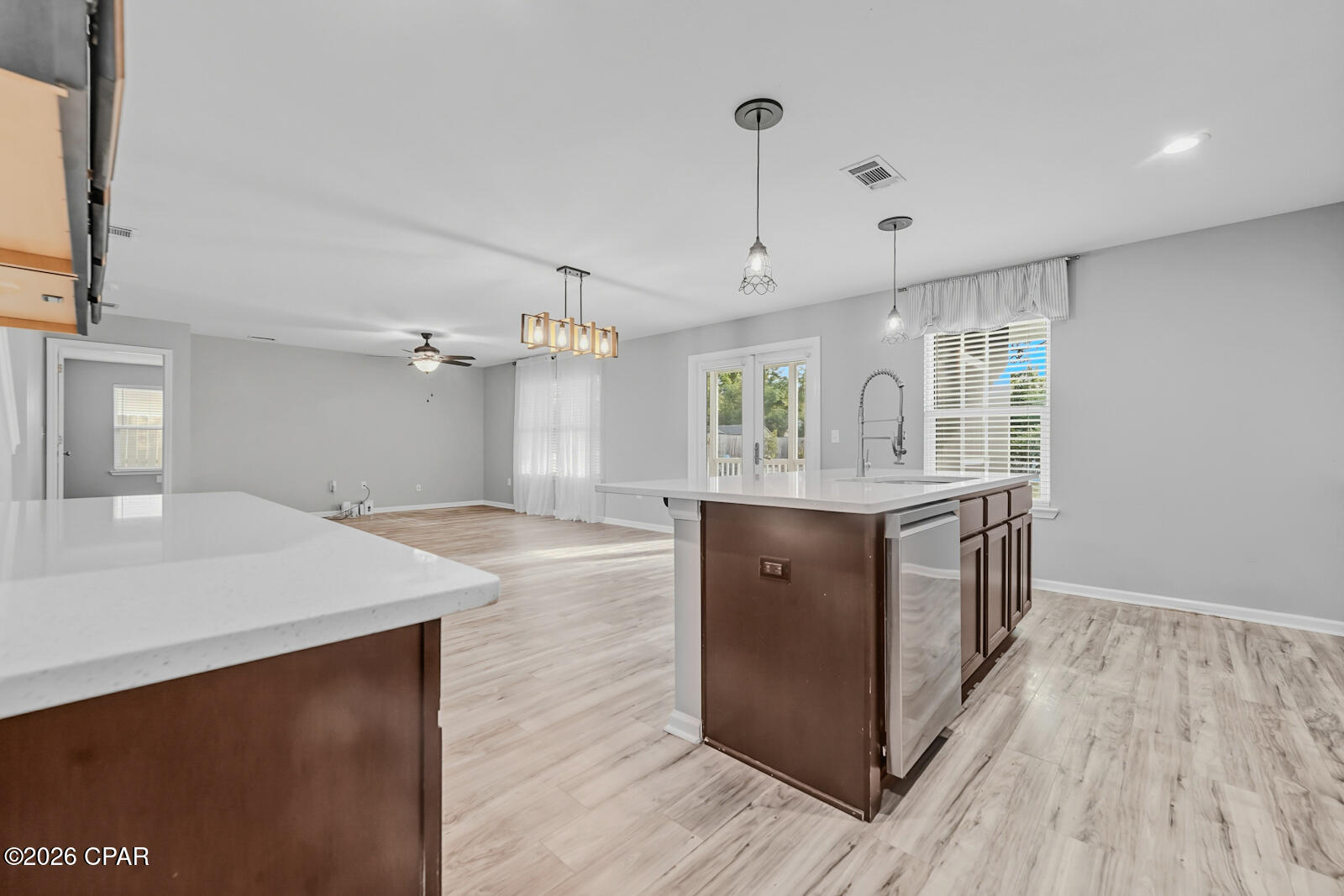 Image 48 For 7312 Port Place Street