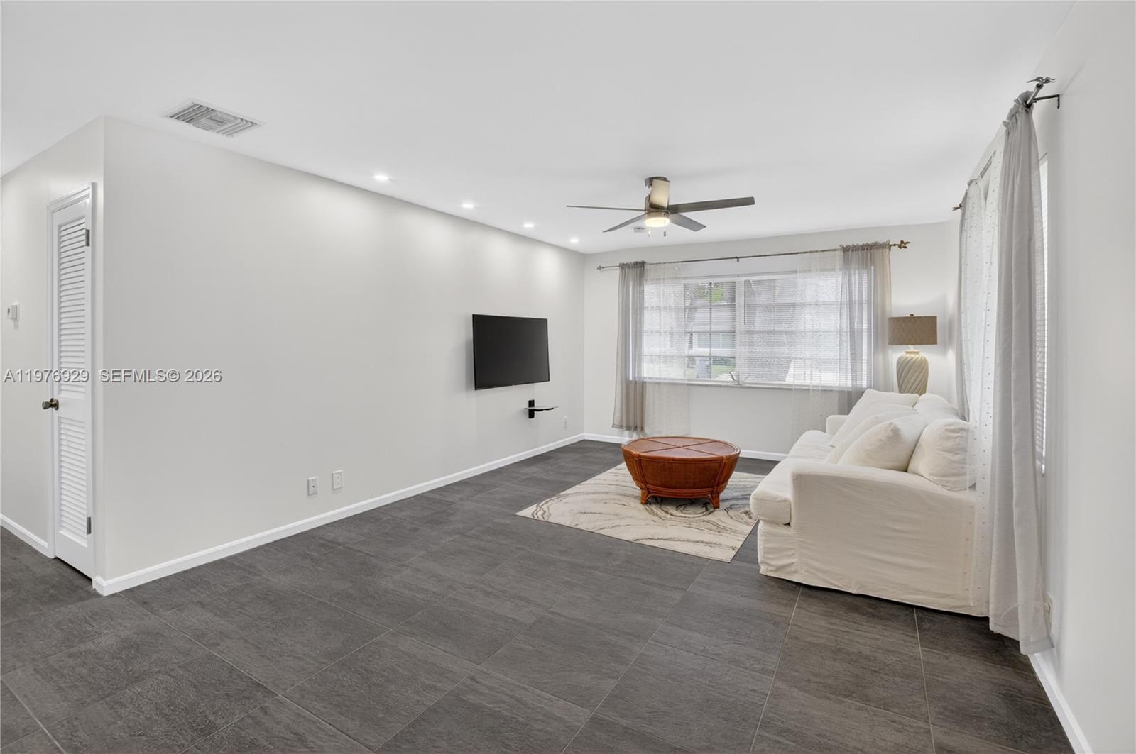 Limetree Condo