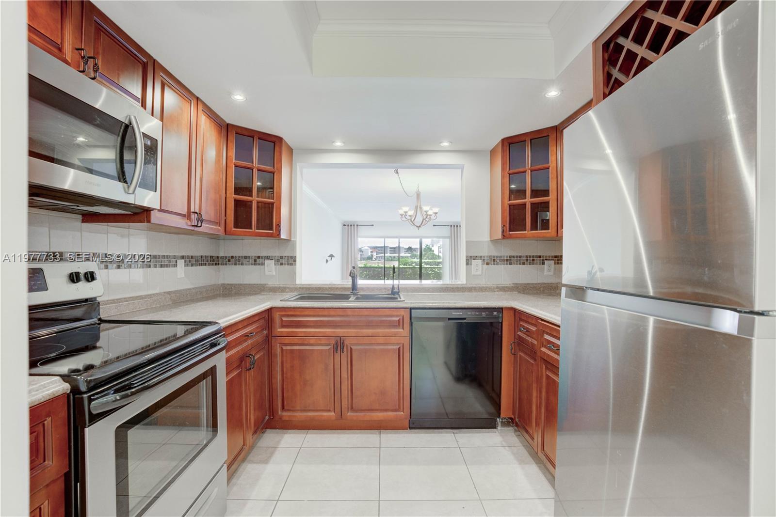 Homes for sale in North Palm Beach, FL | 1036 Us Hwy 1, North Palm Beach, FL 33408