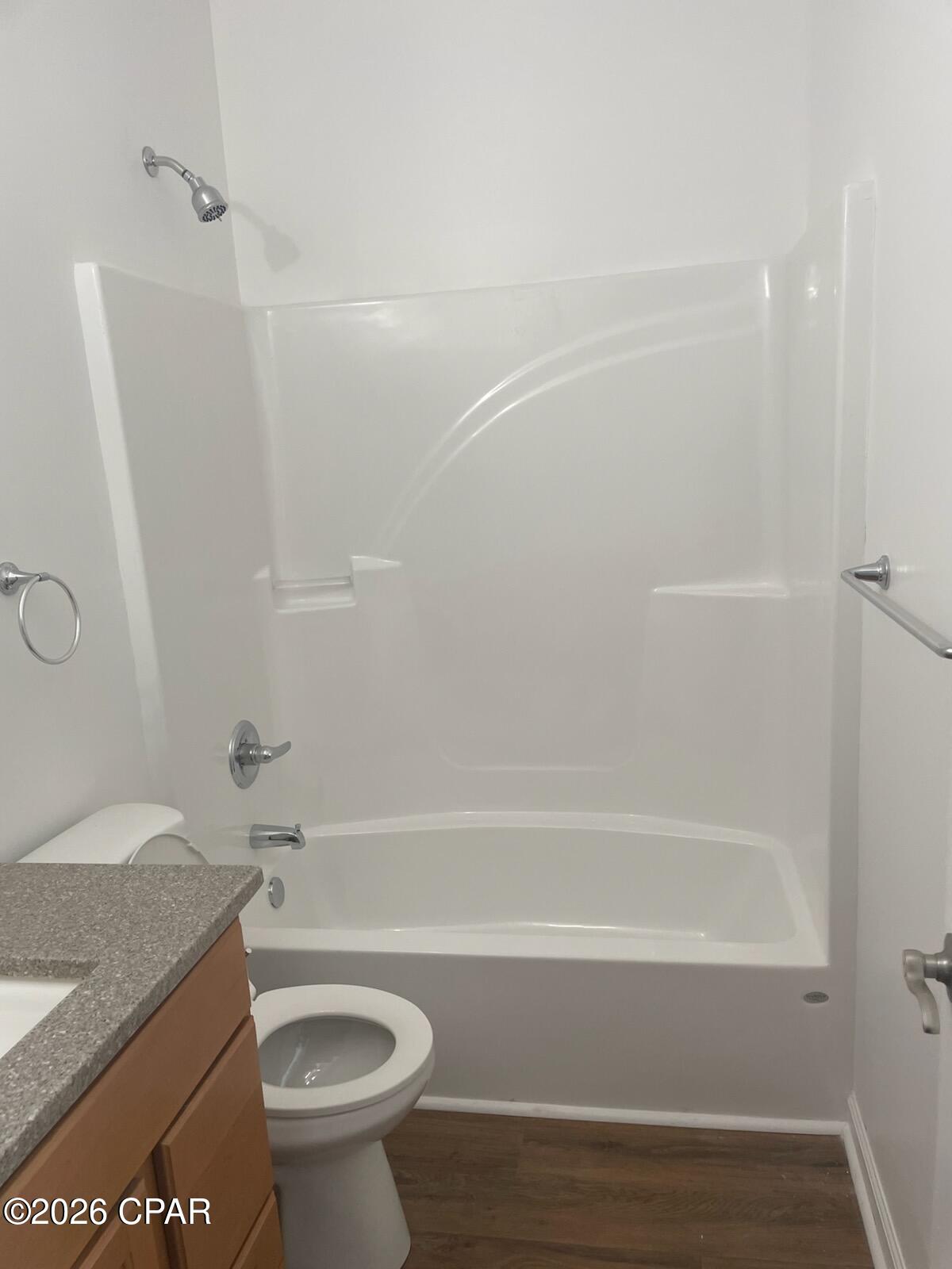 Image 32 For 715 Cactus Avenue