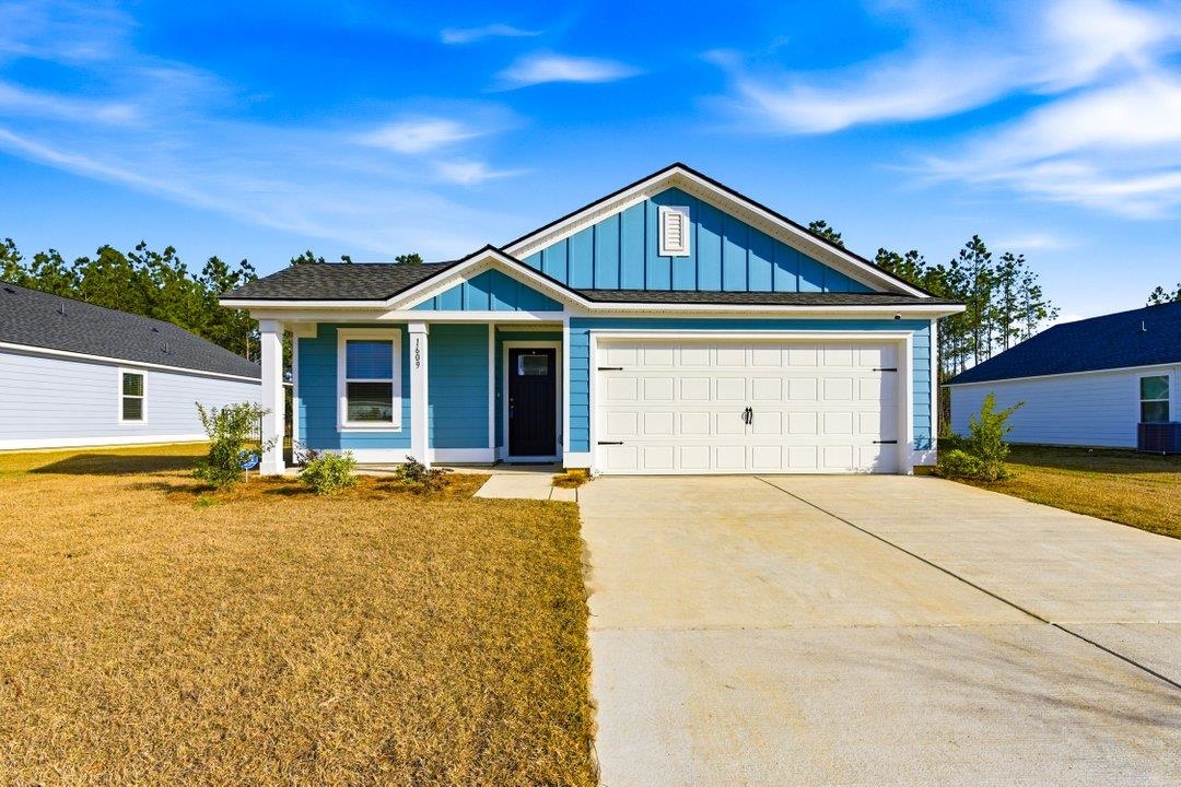 1609 King Oaks Loop Conway, SC 29526