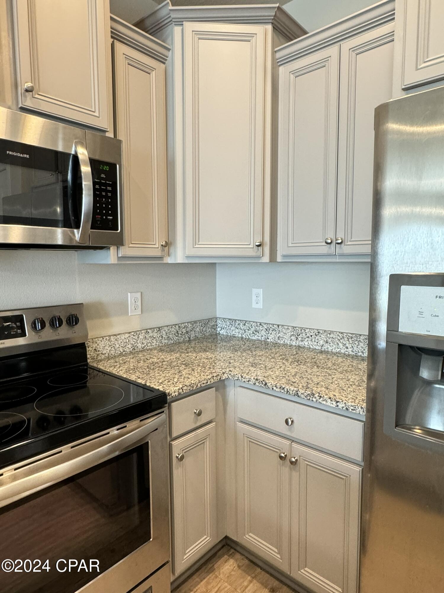 Image 0 For 312 Sand Oak Boulevard