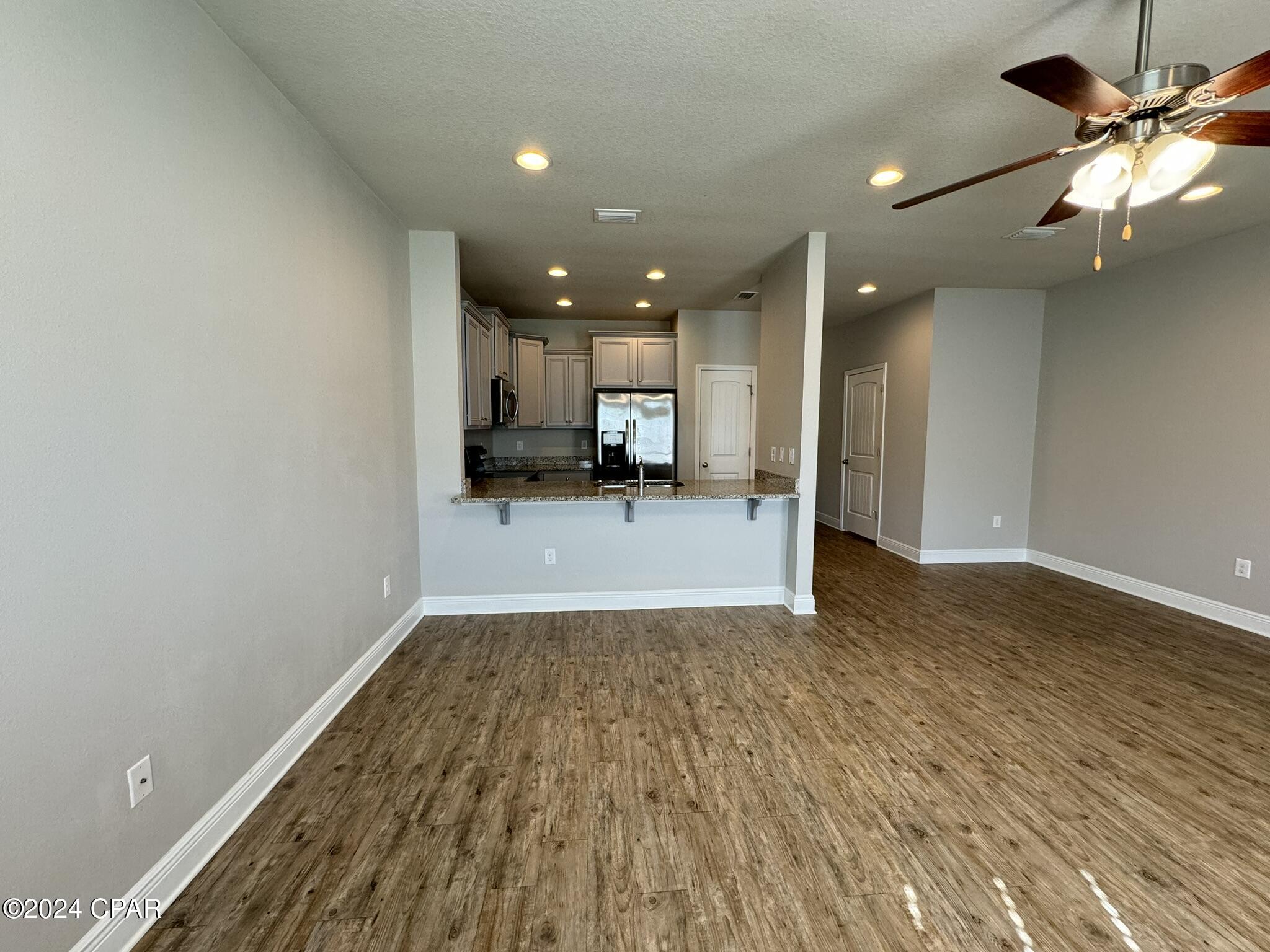 Image 0 For 312 Sand Oak Boulevard