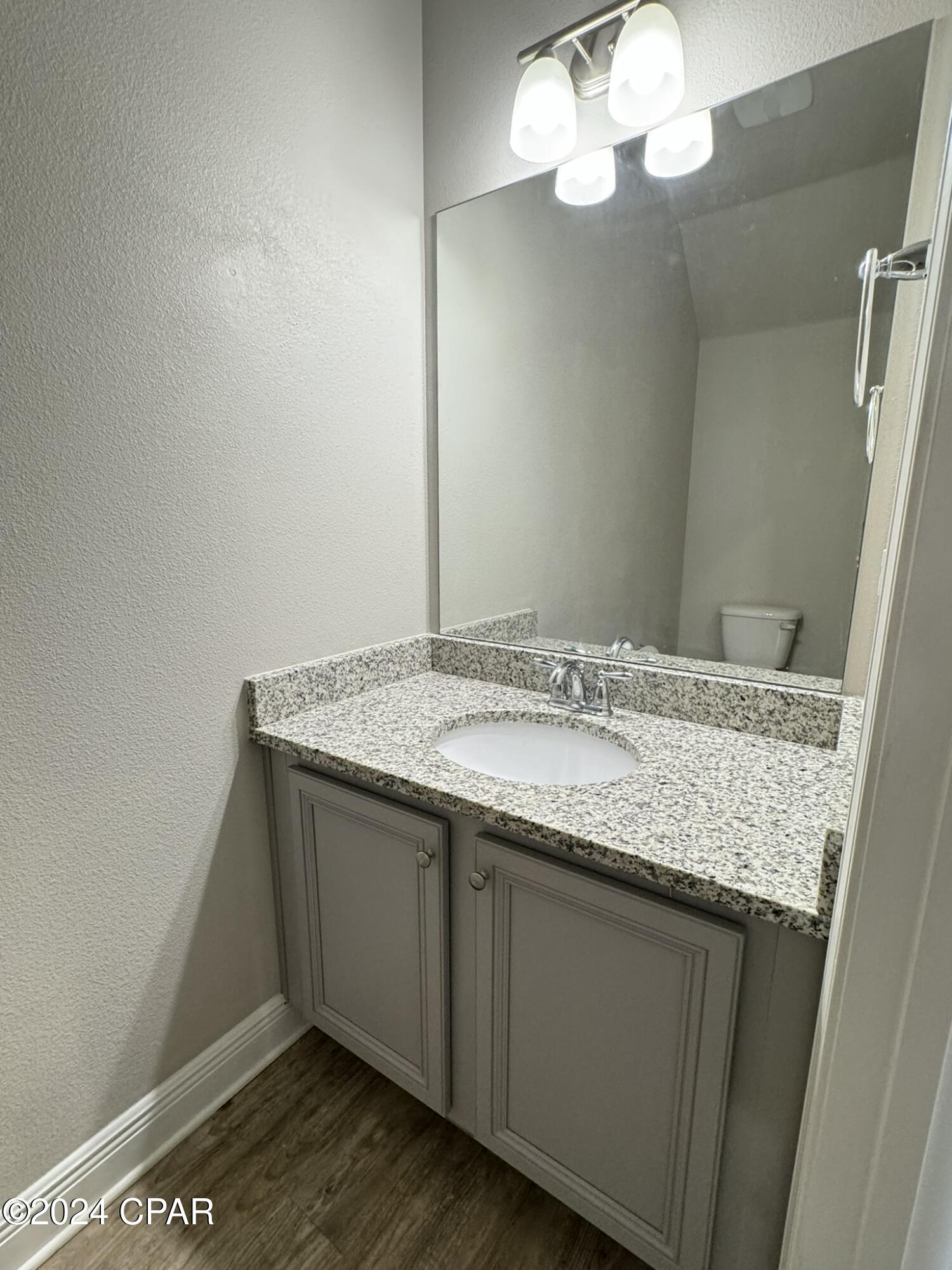 Image 0 For 312 Sand Oak Boulevard