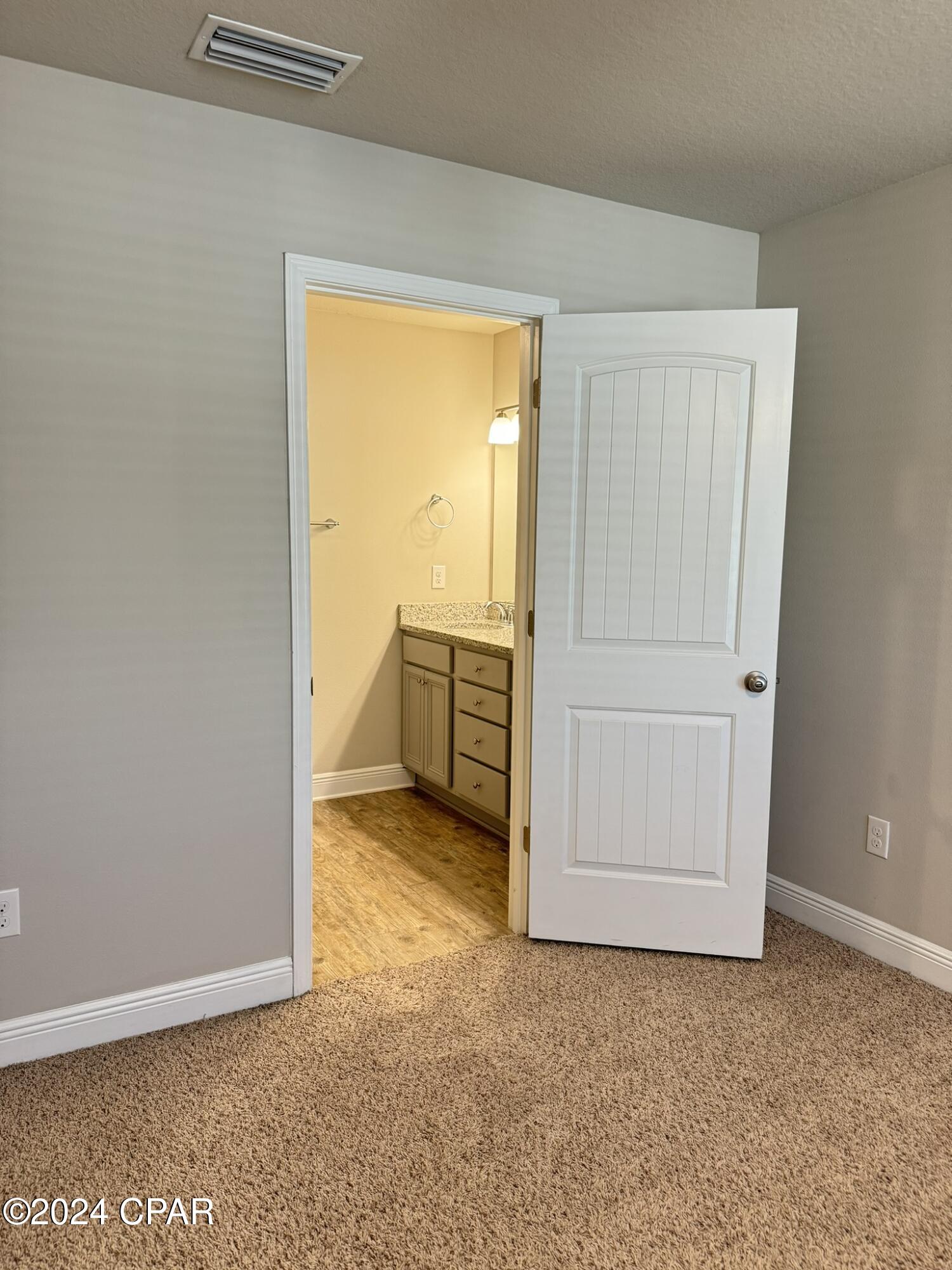 Image 0 For 312 Sand Oak Boulevard