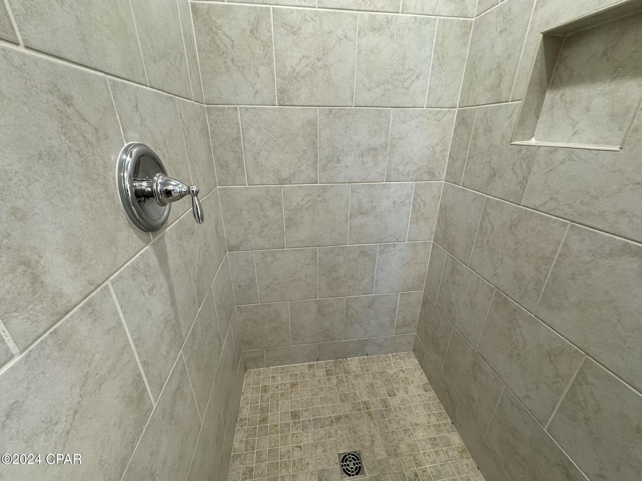 Image 0 For 312 Sand Oak Boulevard