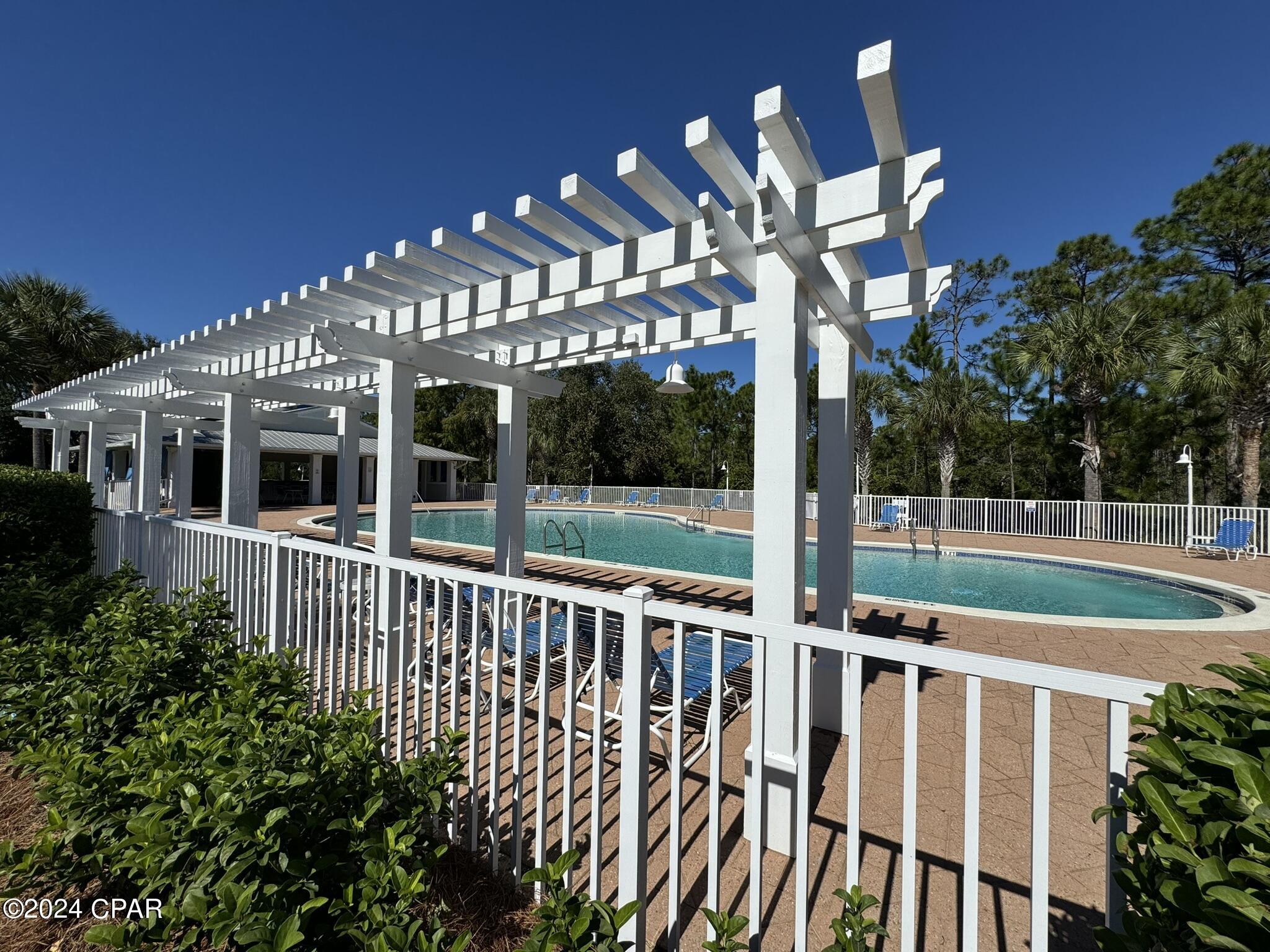 Image 0 For 312 Sand Oak Boulevard