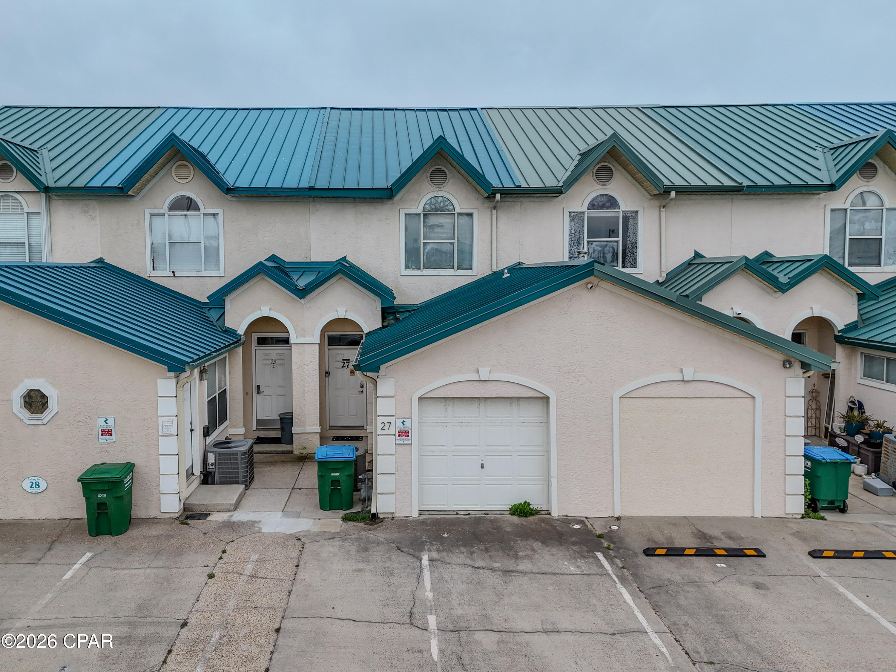 Image 2 For 17135 Front Beach Road 27
