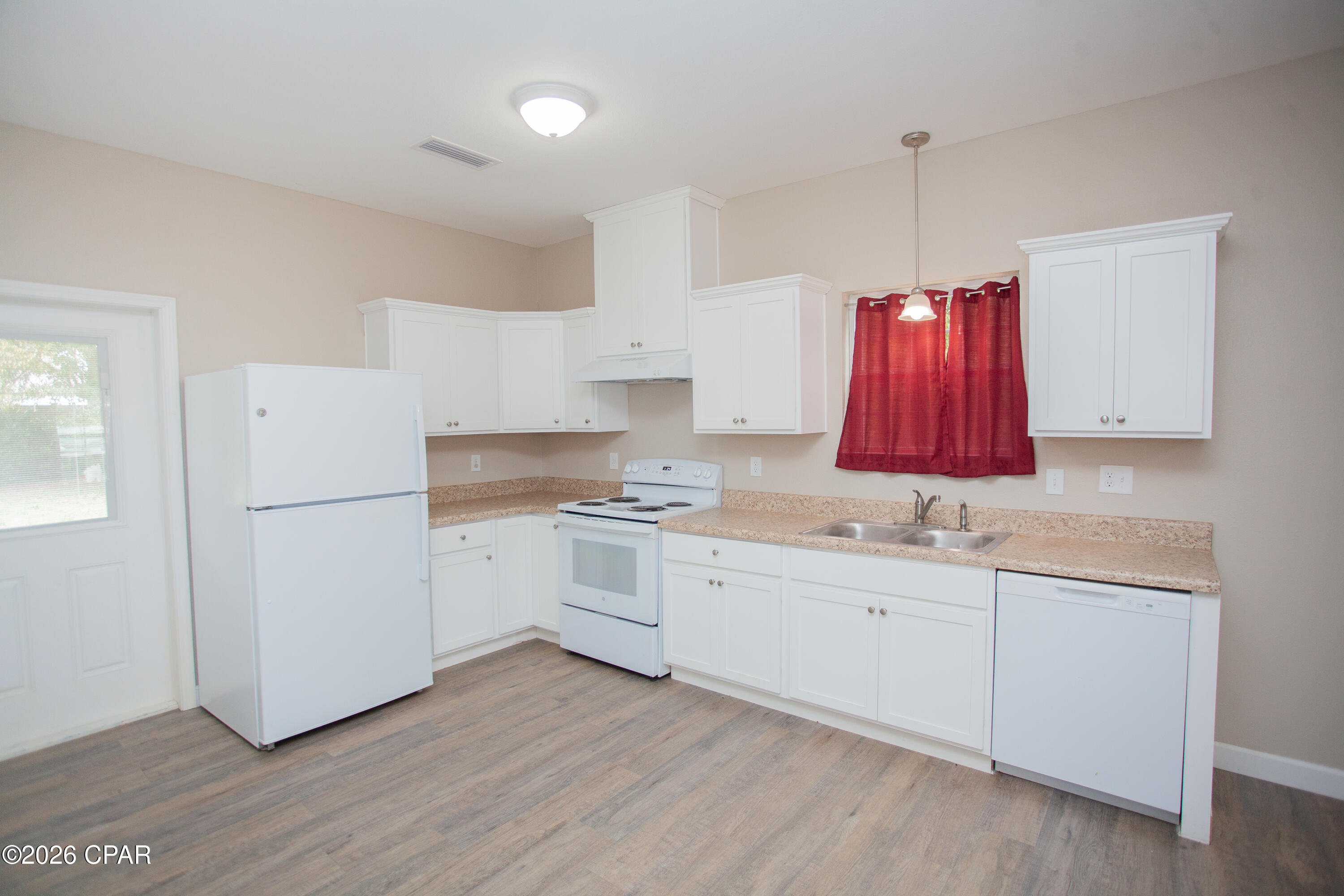 Image 8 For 619 Williams Avenue