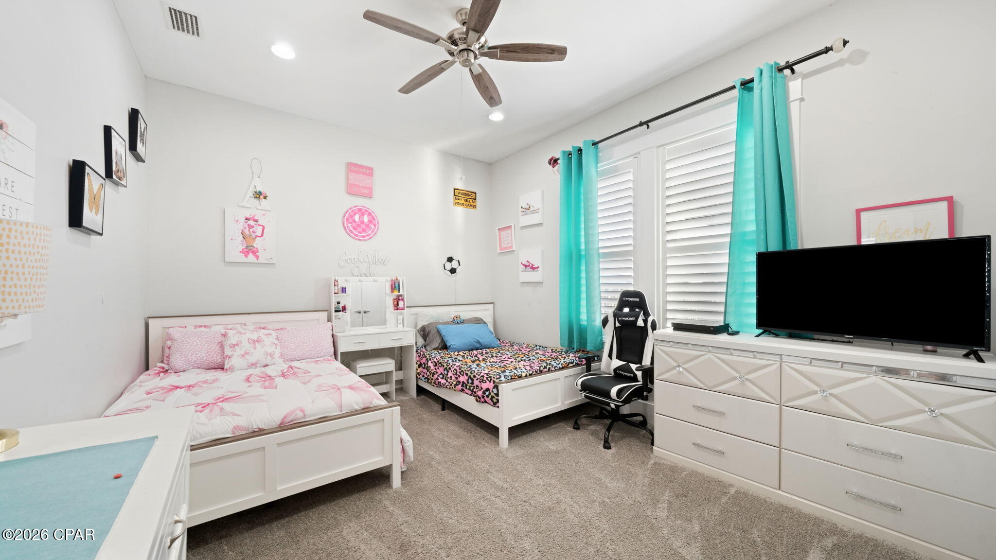 Image 23 For 7127 Dolphin Bay Boulevard