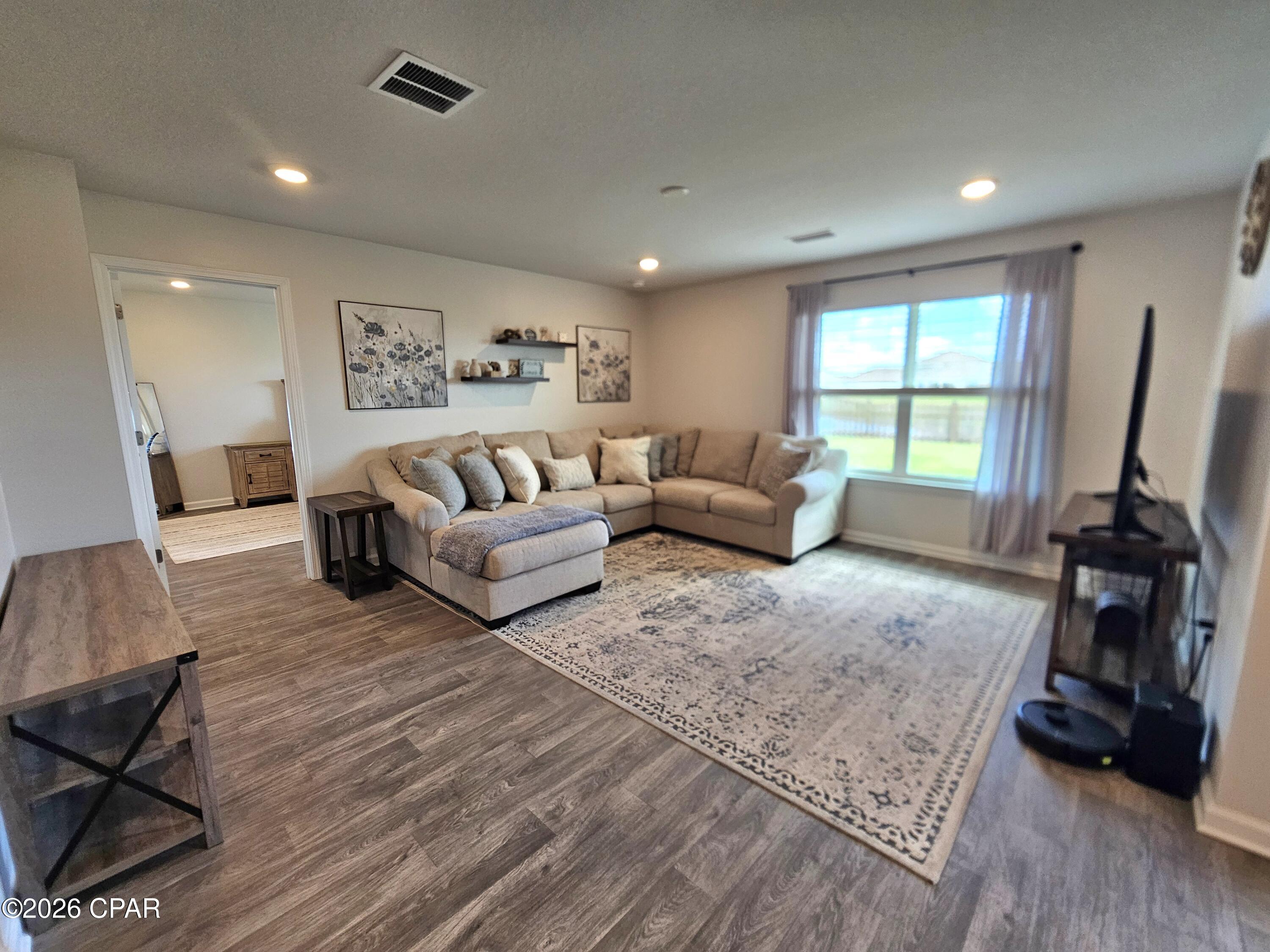 Image 22 For 268 Ryder Lane