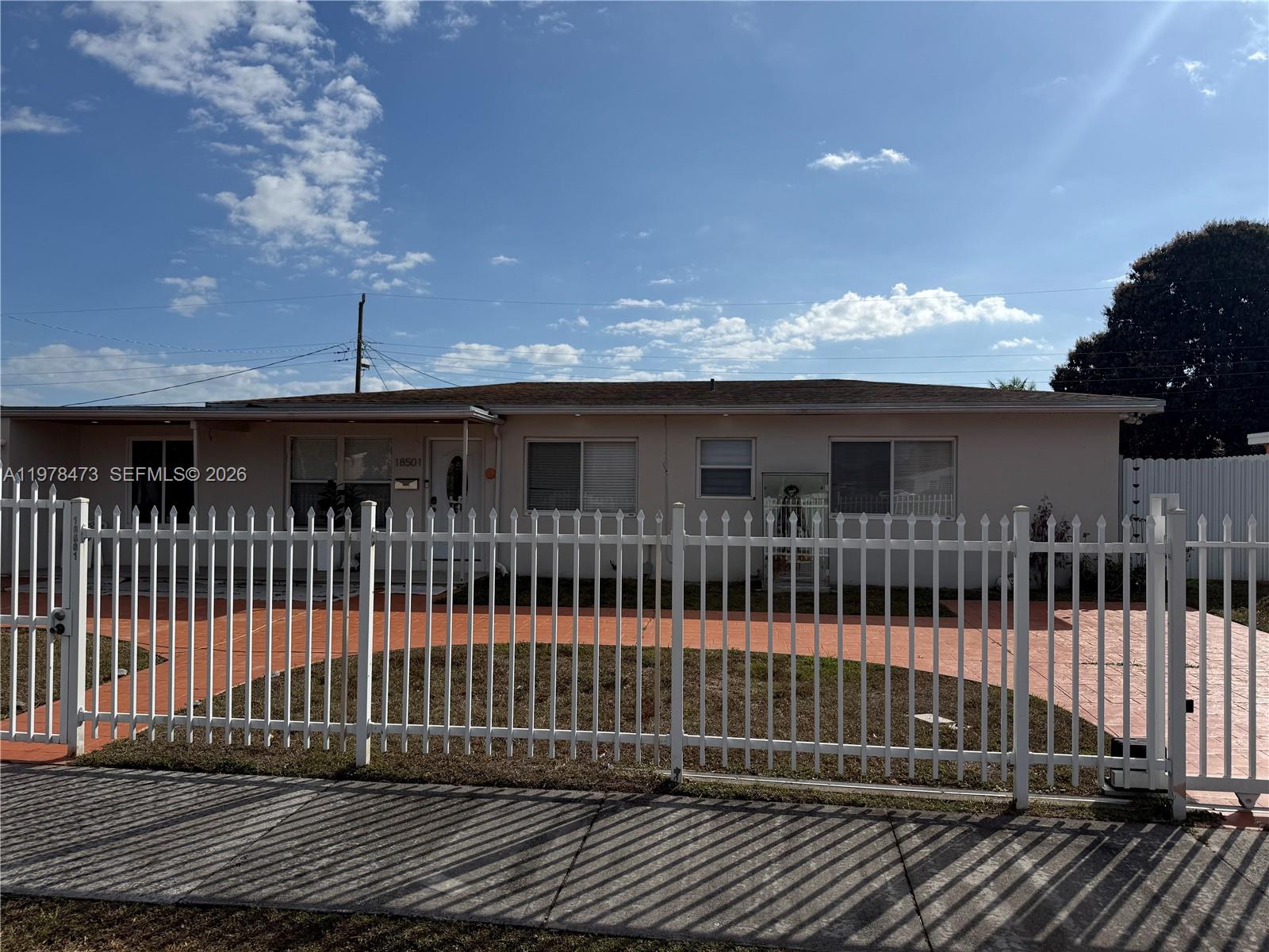 18501 NW 30th Ave, Miami Gardens FL 33056