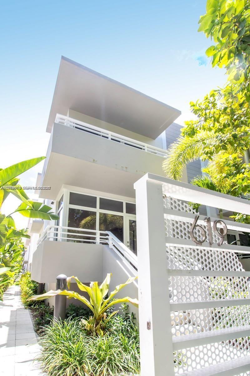 D Gems Condo