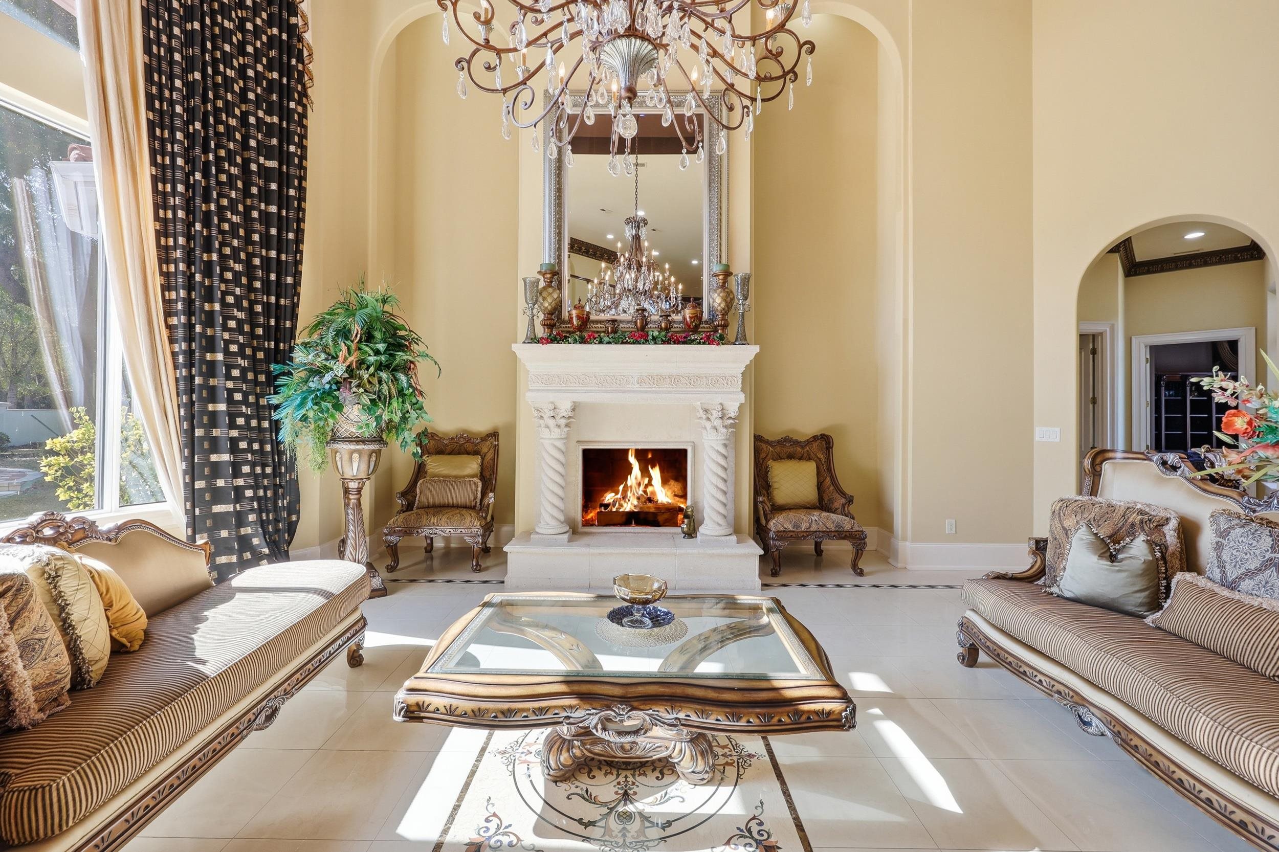 2606096 | Photo 2