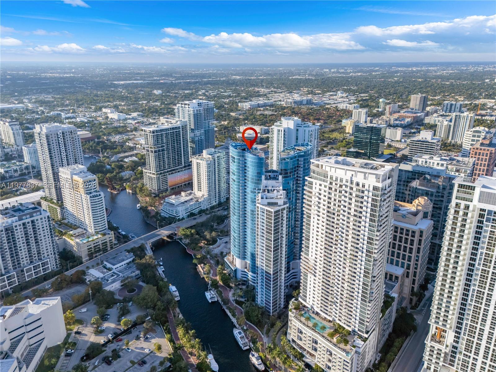 Las Olas River House Cond