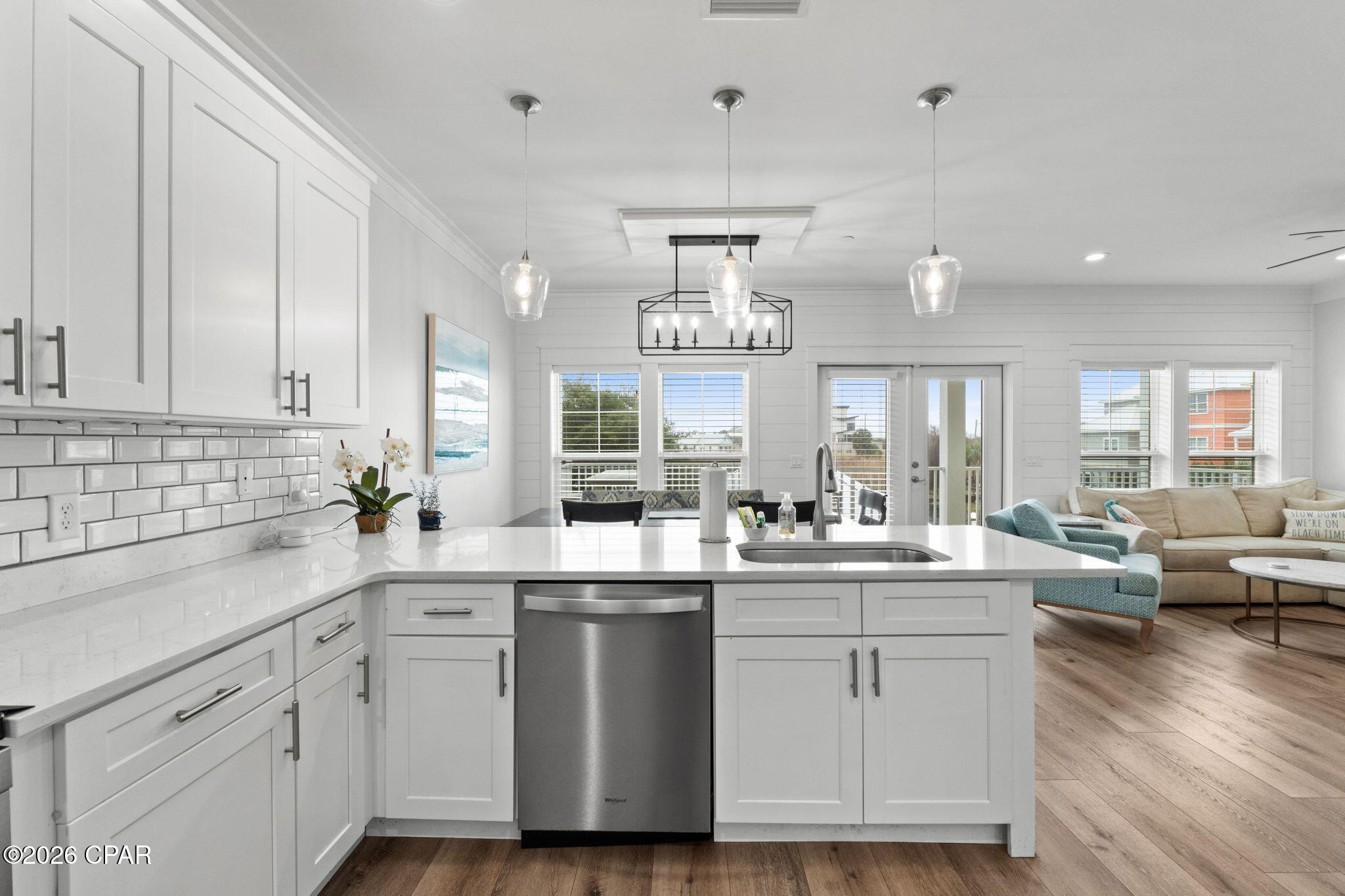 Listing photo id 29 for 116 Riviera Drive
