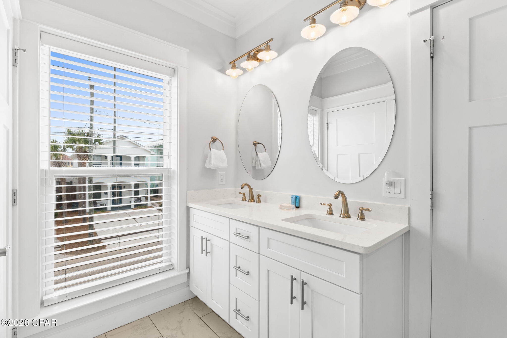 Listing photo id 36 for 116 Riviera Drive