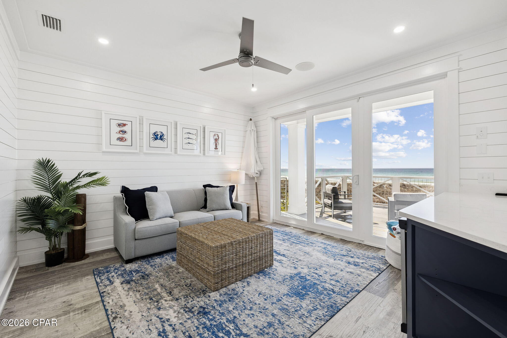 Image 9 For 16525 Front Beach Road