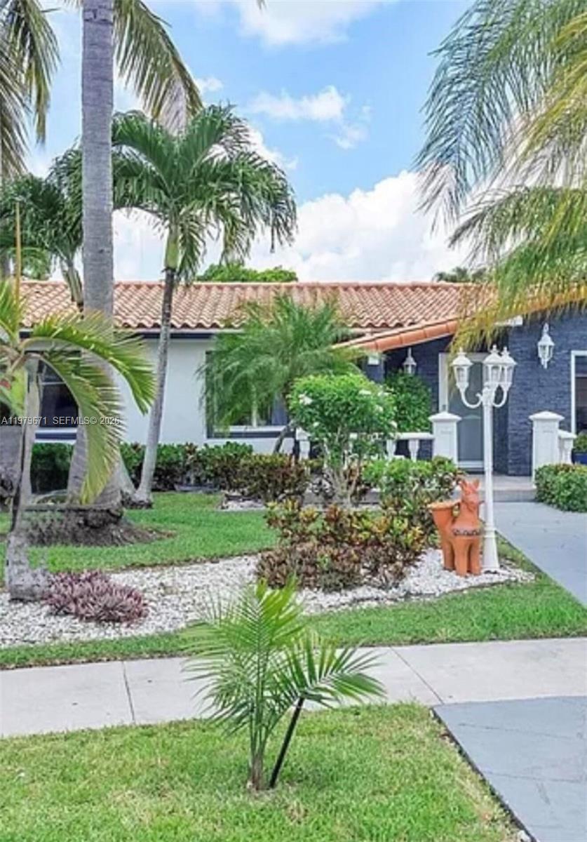 Homes for sale in Miami, FL | 12121 Sw 107th St, Miami, FL 33186 | MLS# A11979671