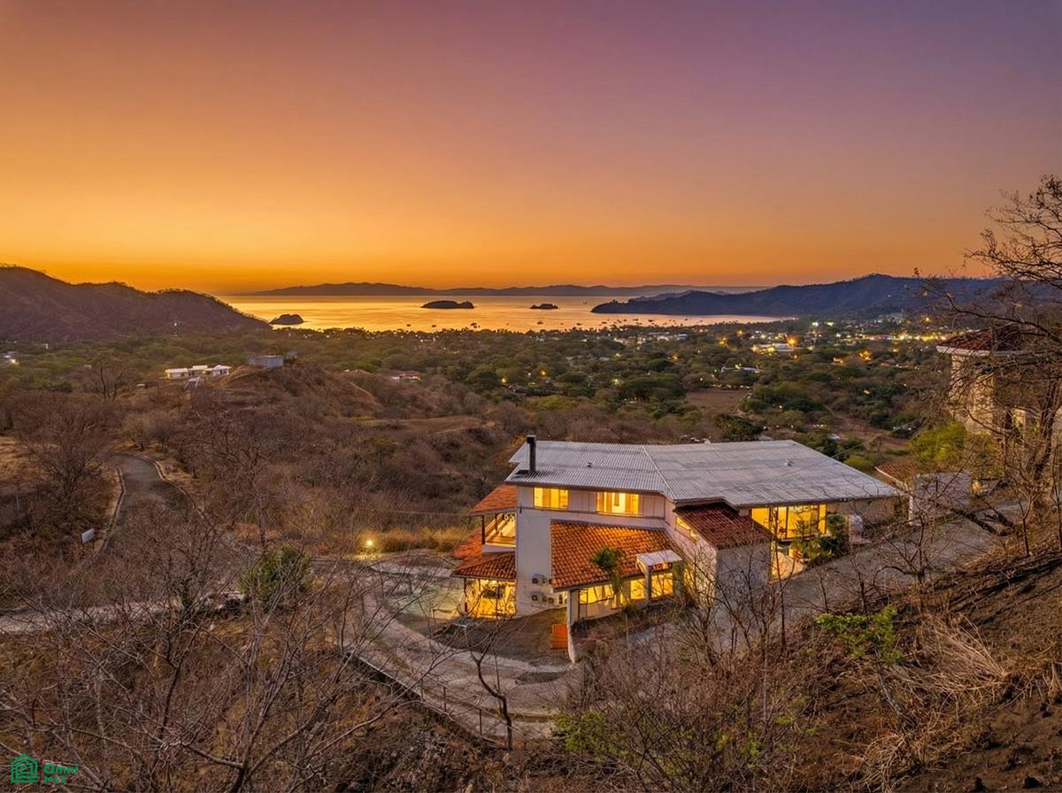 13 bed Single Family Homes For Sale in , Guanacaste - 1
