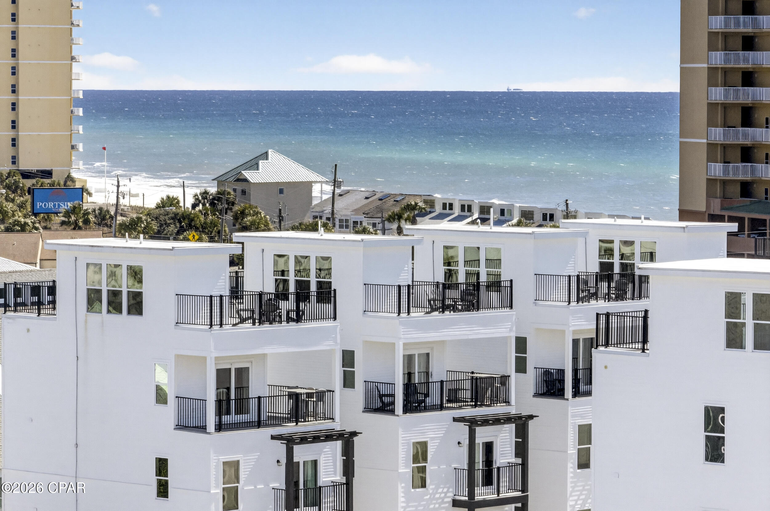Listing photo id 15 for 17674 Front Beach Road 10 Units