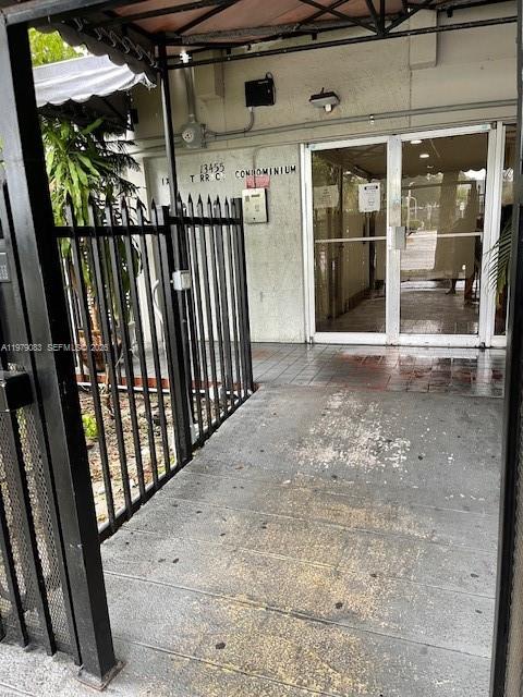Dixie Terrace Condo