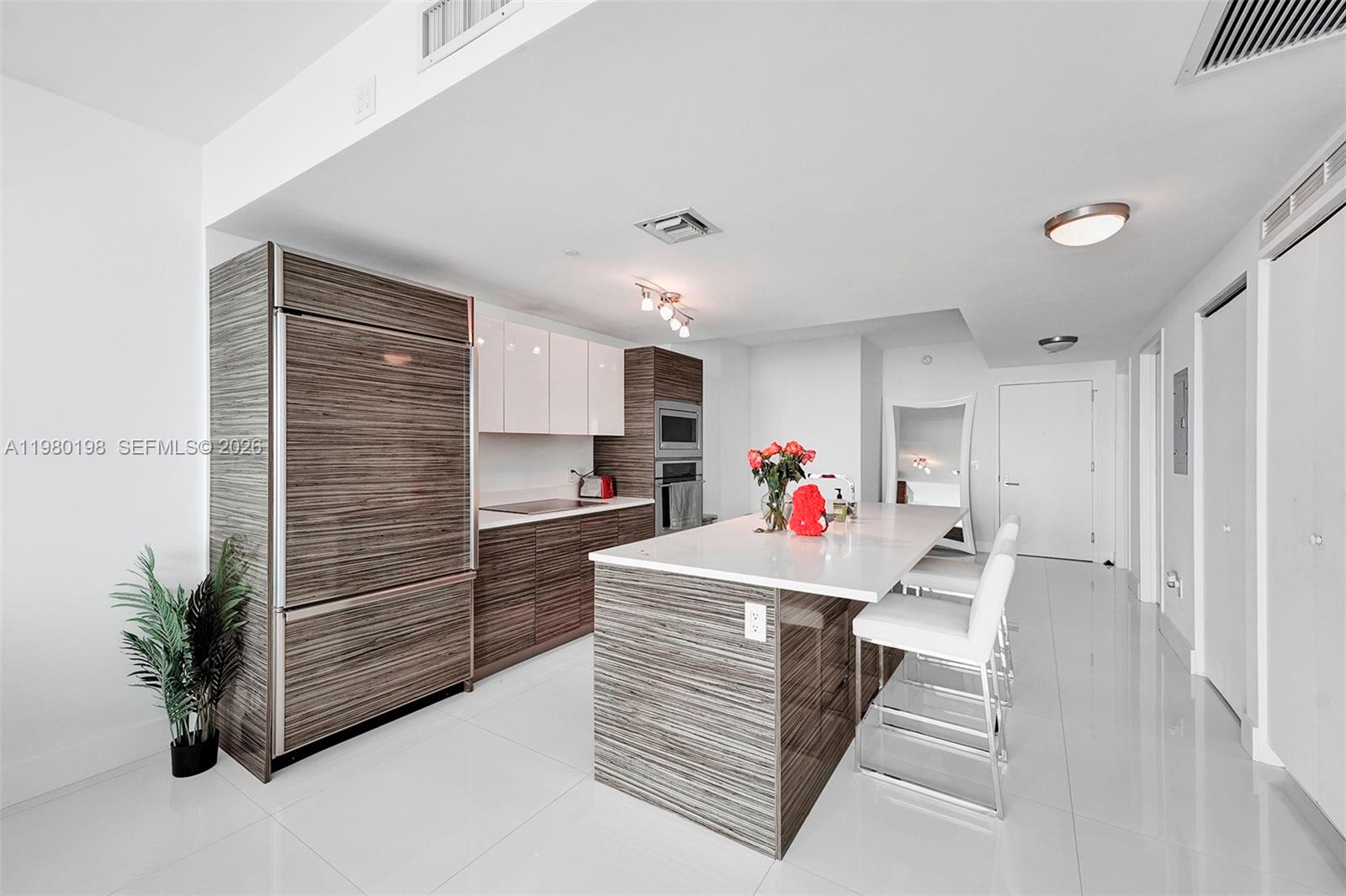 Condo for Rent in Miami, FL