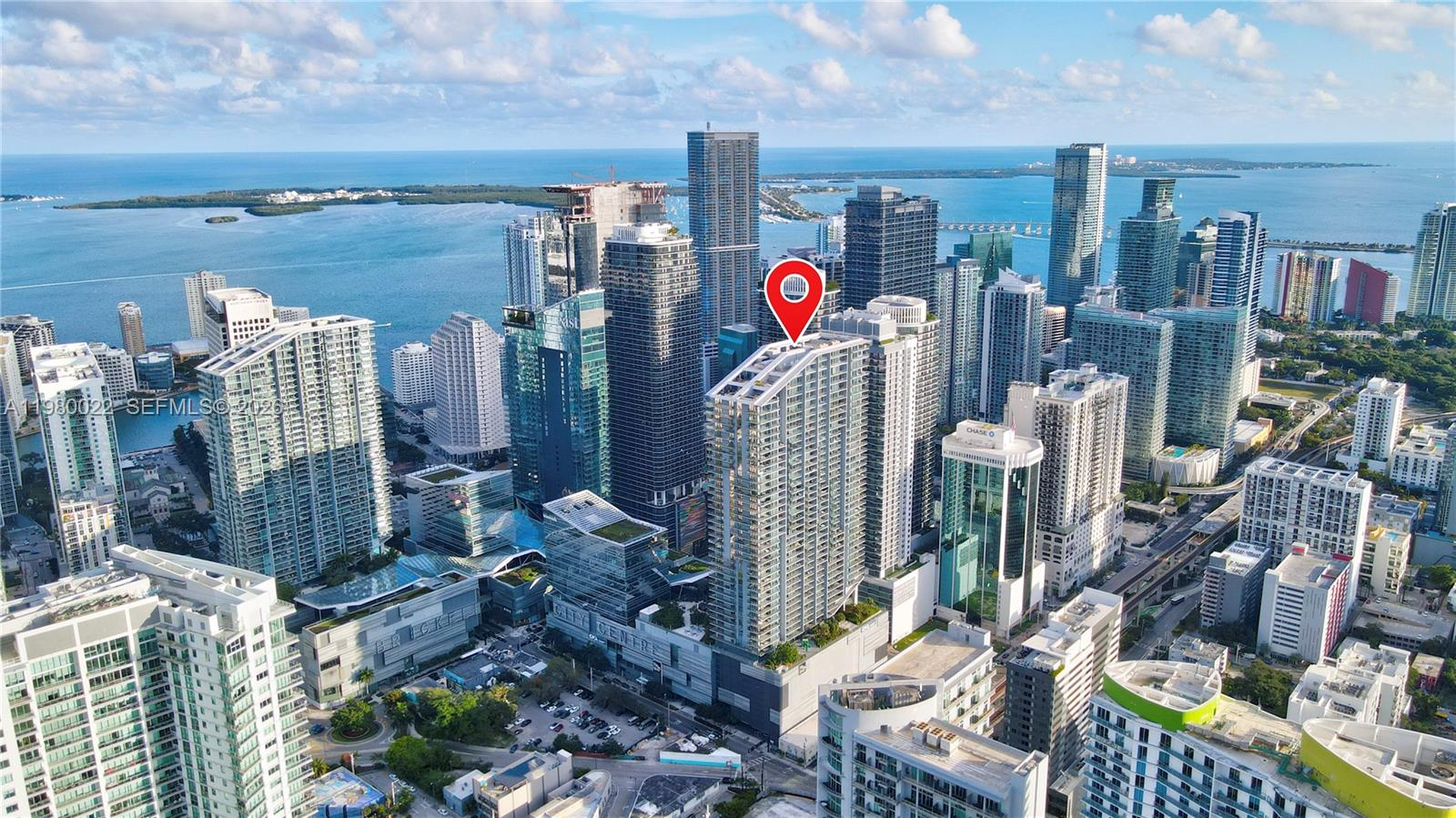 Rise Residences at Brickell City Centre. Stunning 1 Bed/1.5 Bath luxury residence in the heart of Brickell. 887 Sf + Balcony 83 sm . This bright and elegant unit features floor-to-ceiling glass windows and a spacious terrace with panoramic city views.Beautiful Italian kitchen with Bosch appliances, wine cooler, quartz countertops, and imported marble floors throughout. Spacious walk-in closet and modern bathrooms with illuminated mirrors. Assigned parking + valet service.Enjoy world class amenities including resort-style pools with poolside service, state of the art fitness center, spa with hammam, tropical gardens, BBQ areas, children’s playroom, library, business center, and full-service concierge.Located directly at Brickell City Centre, steps from luxury shopping, top restaurants, cafés, and entertainment. Just 15 minutes from Miami International Airport and minutes from Downtown Miami, Wynwood, Design District, and South Beach.Ideal as a primary residence, second home, or investment property in one of Miami’s most desirable locations. *flexible showing schedule* *NO SPECIAL ASSESSMENT*