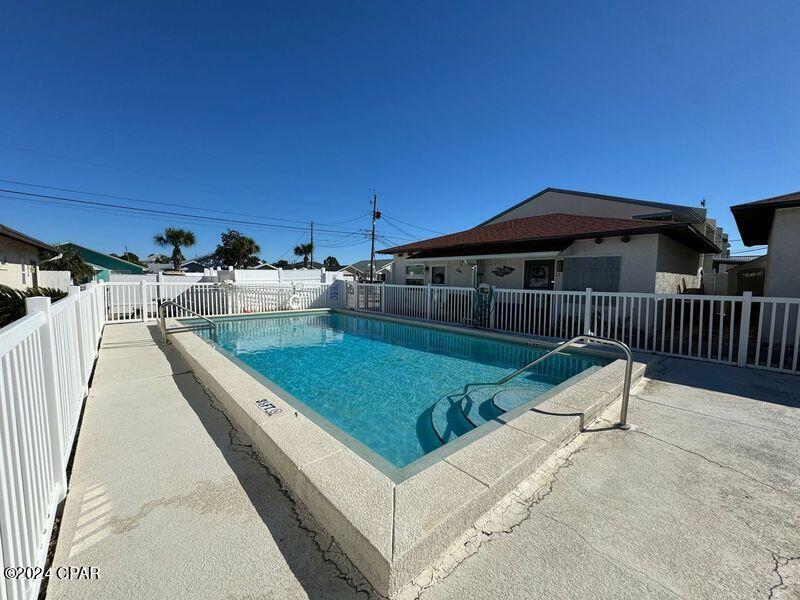 5500 Beach Drive 6, Panama City, FL 32408