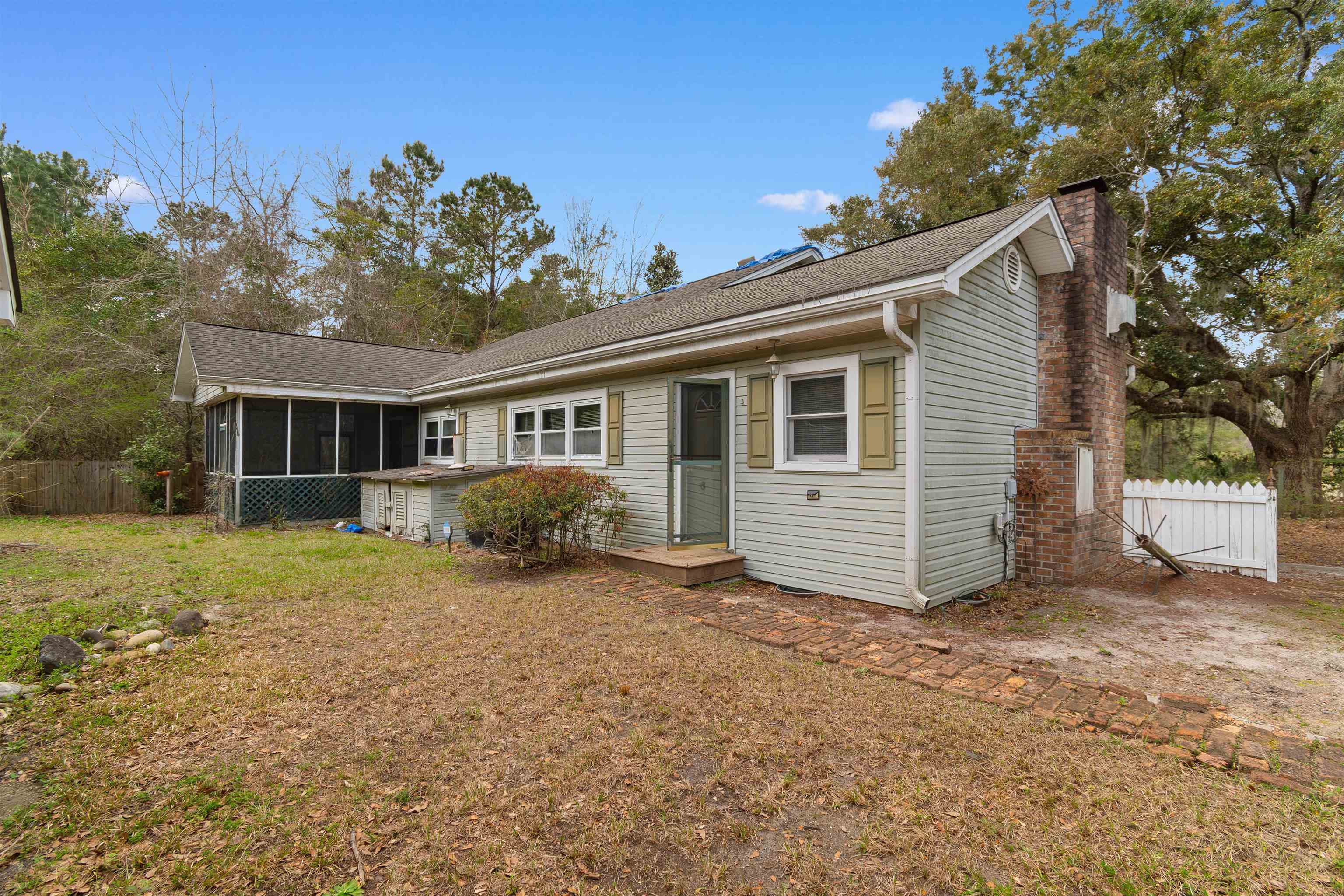 402 Wilkinson St. 
