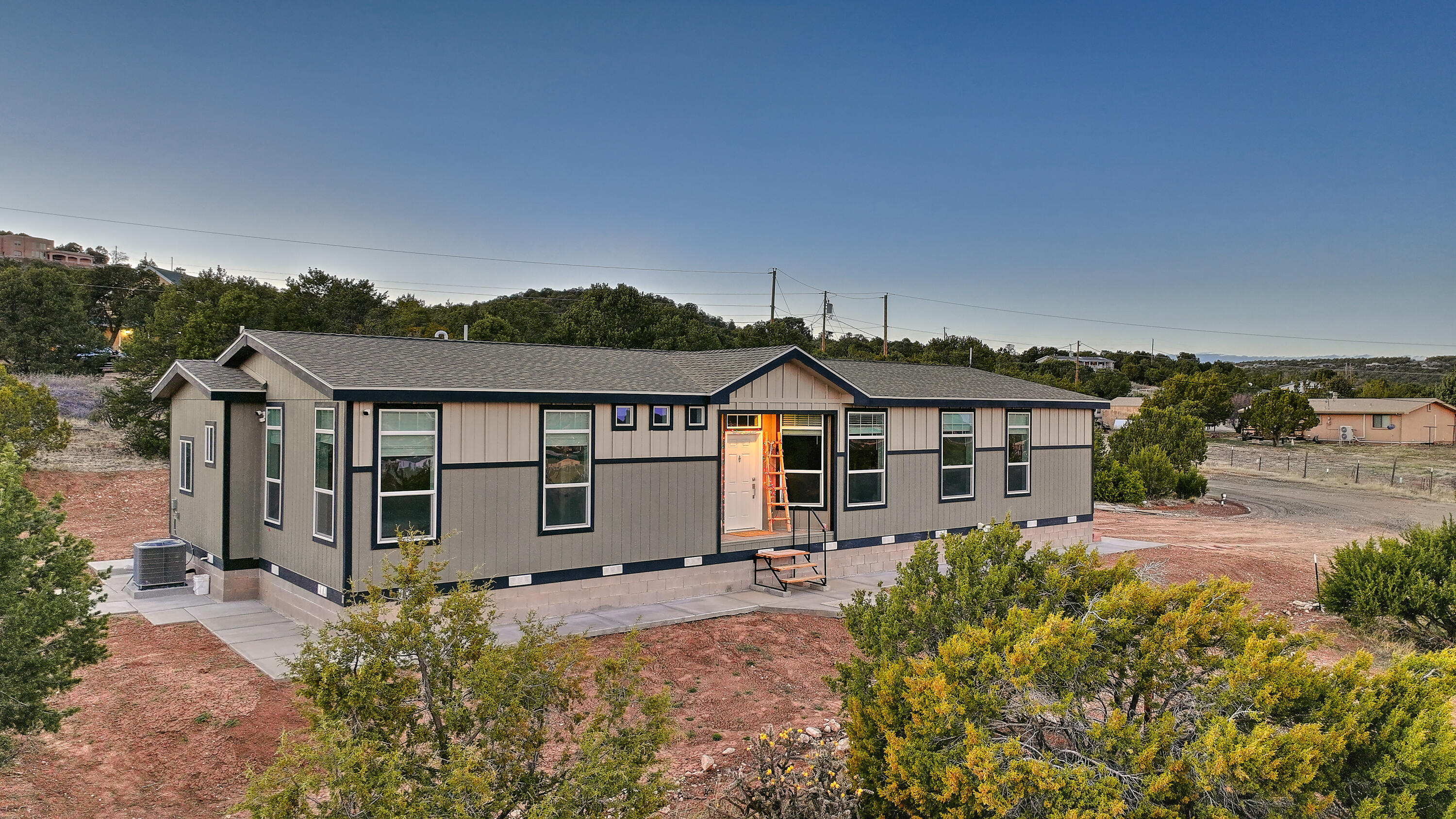 19 Edge Of Woods Road, Tijeras