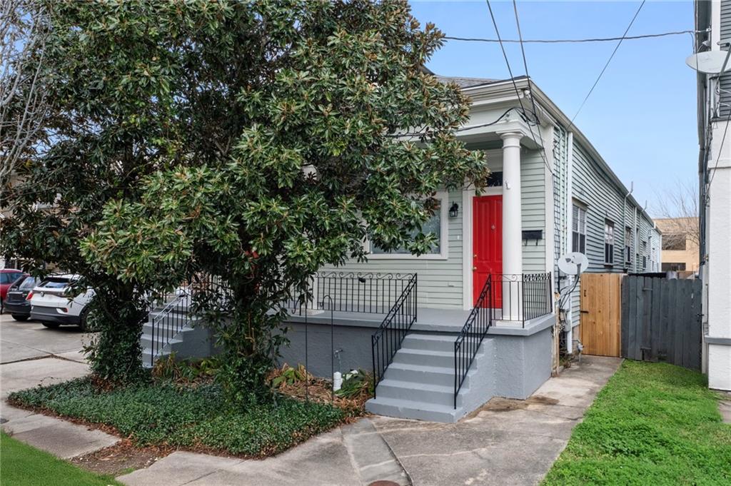2nd image of 4033 35 Palmyra St, New Orleans, LA 70119 | MLS# 2547003