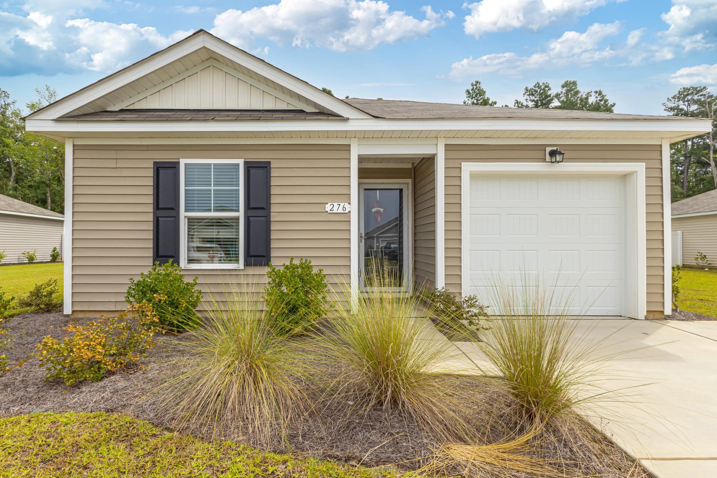 276 Country Grove Way Galivants Ferry, SC 29544