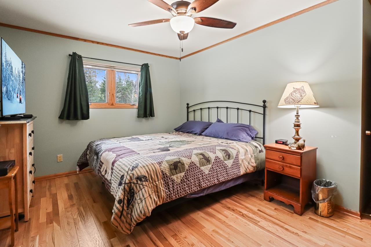 North Twin Lake Property 2390 Hwy 17 Photo 22