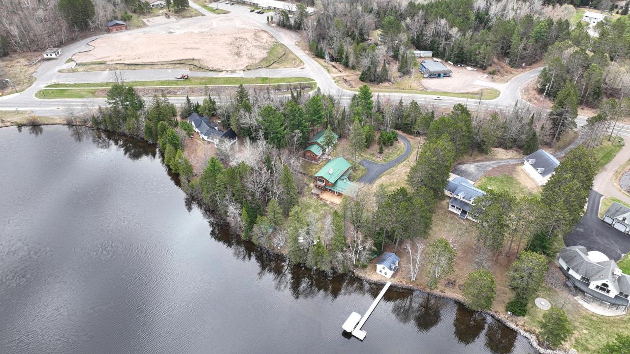 North Twin Lake Property 2390 Hwy 17 Photo 3