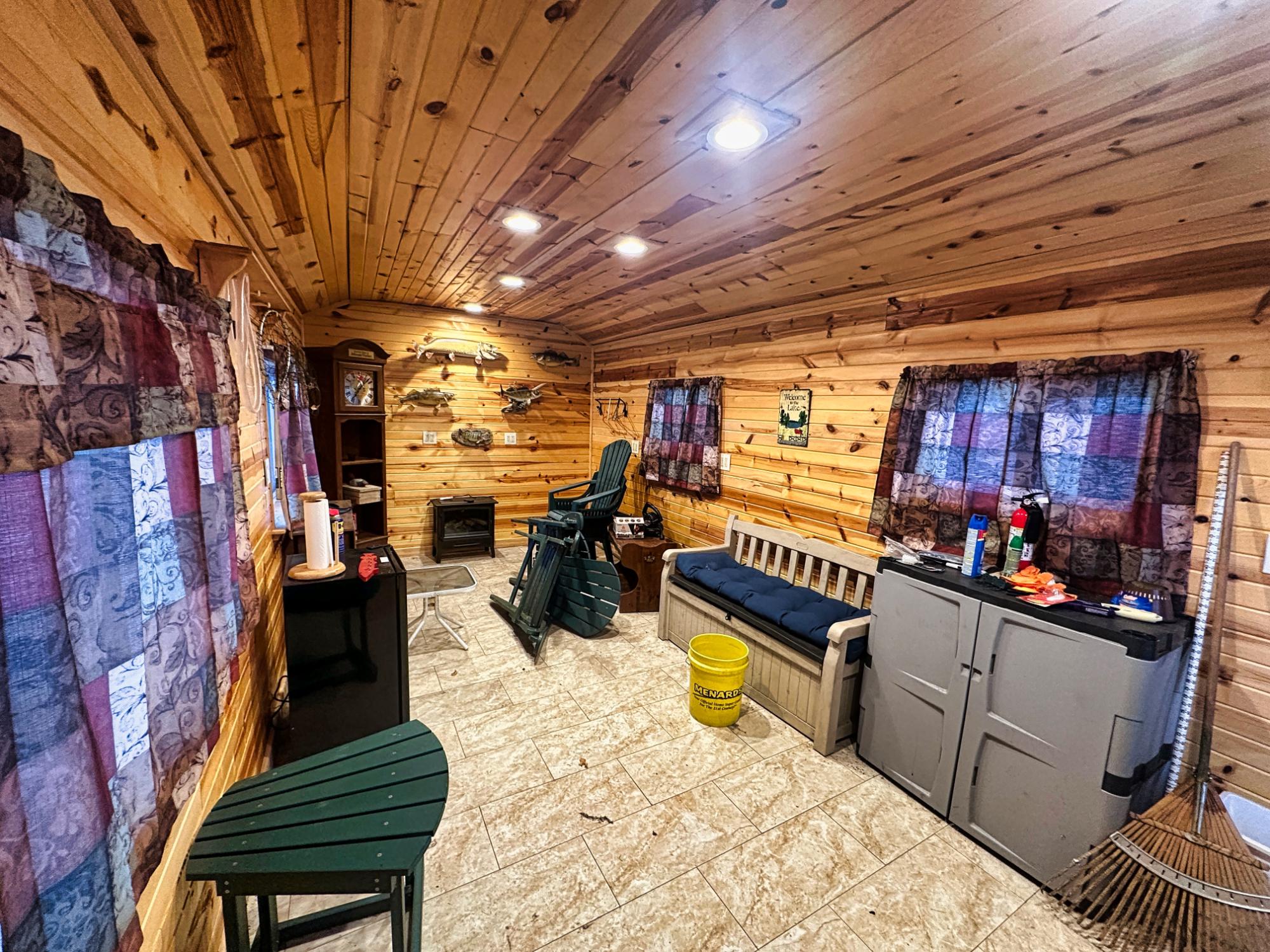 North Twin Lake Property 2390 Hwy 17 Photo 41