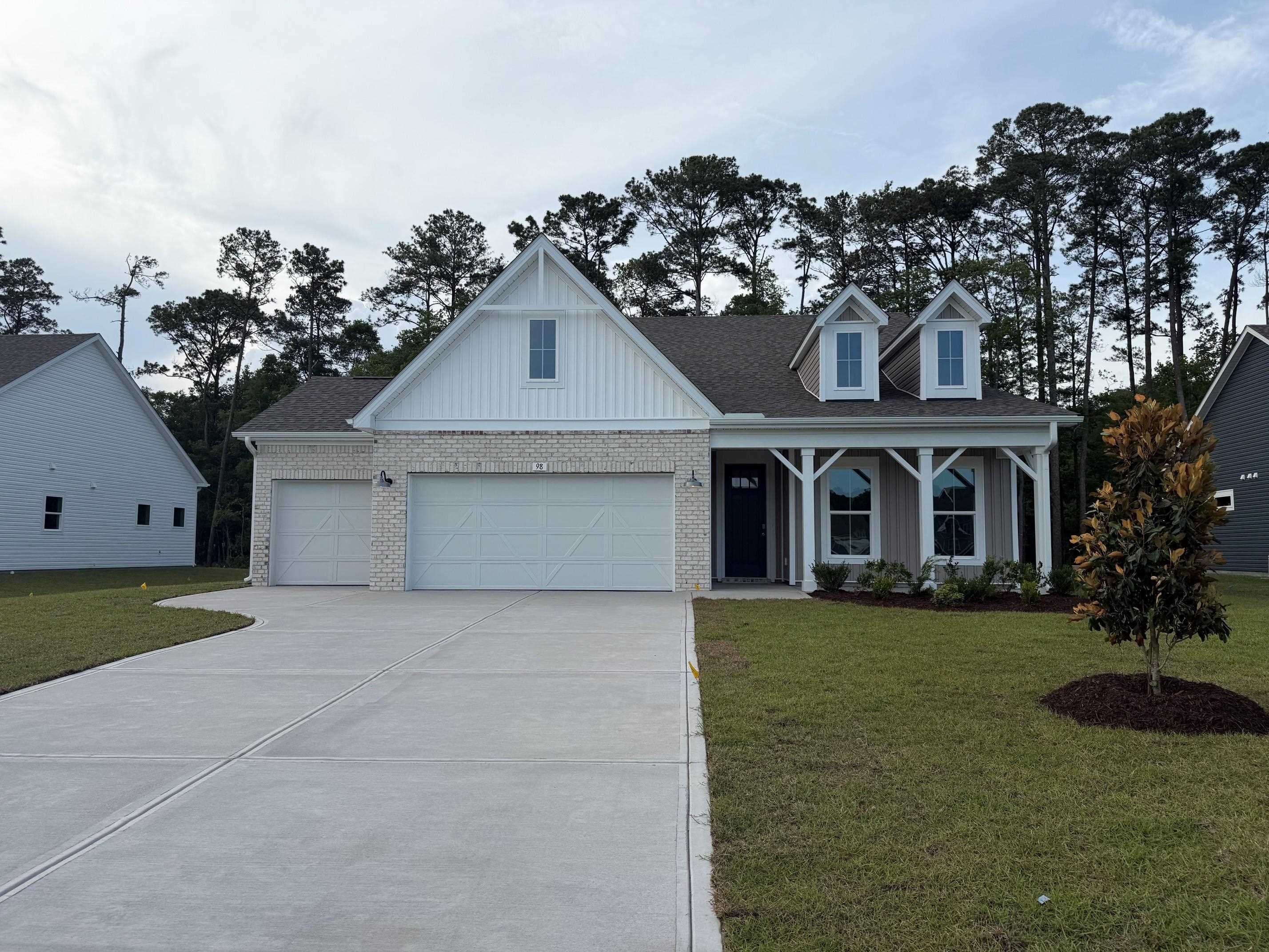 98 Anna Marie Way Murrells Inlet, SC 29576