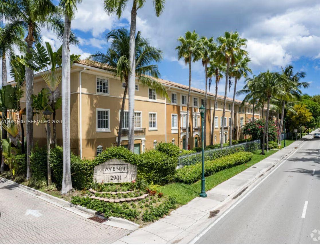 Aventi At Aventura Condo