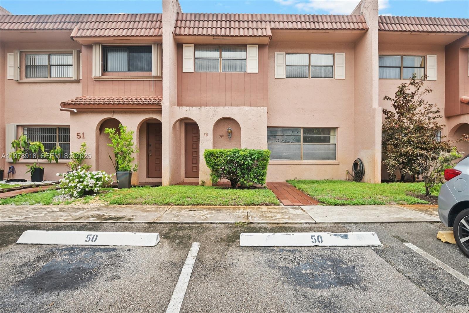 Valencia Village Condo Ph