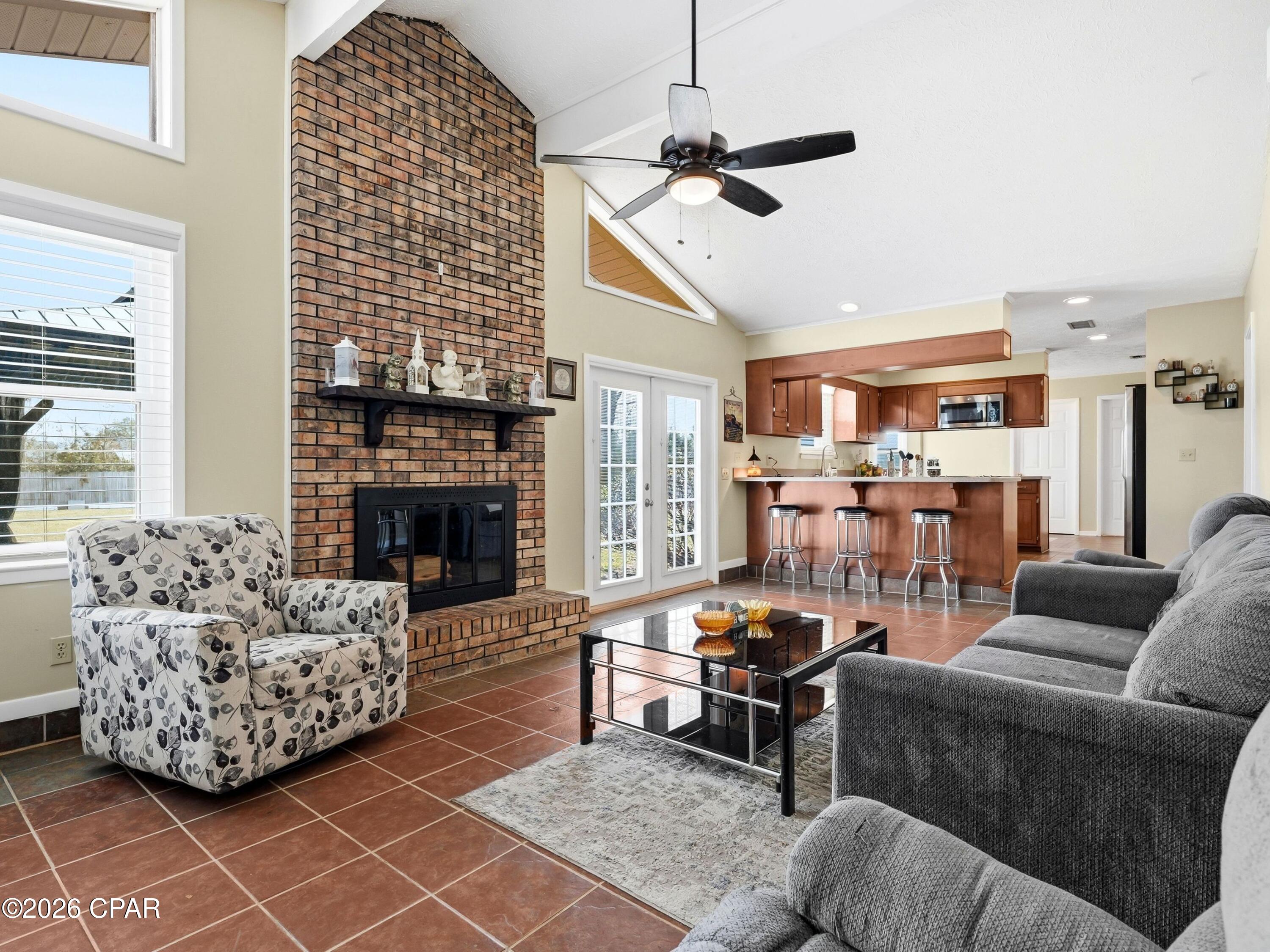 4326 Pine Tree Lane
