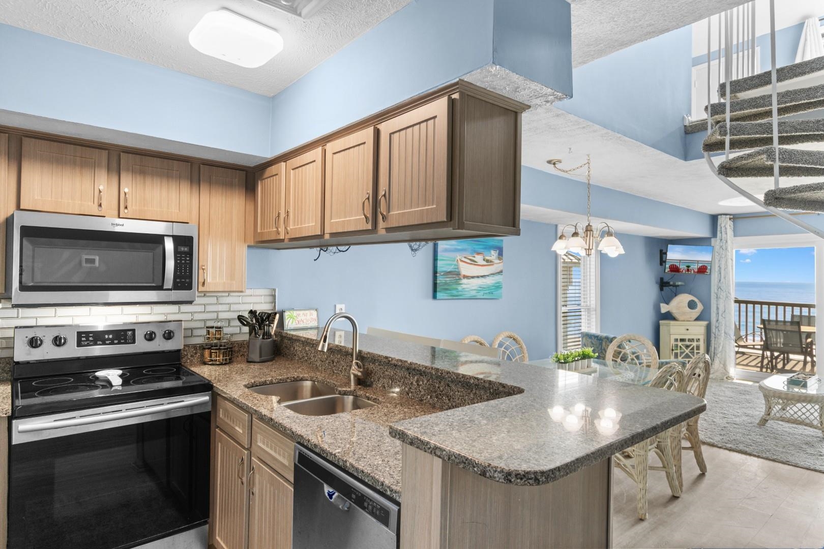 Homes for sale in Murrells Inlet, SC | 126 N Waccamaw Dr, Murrells Inlet, SC 29576