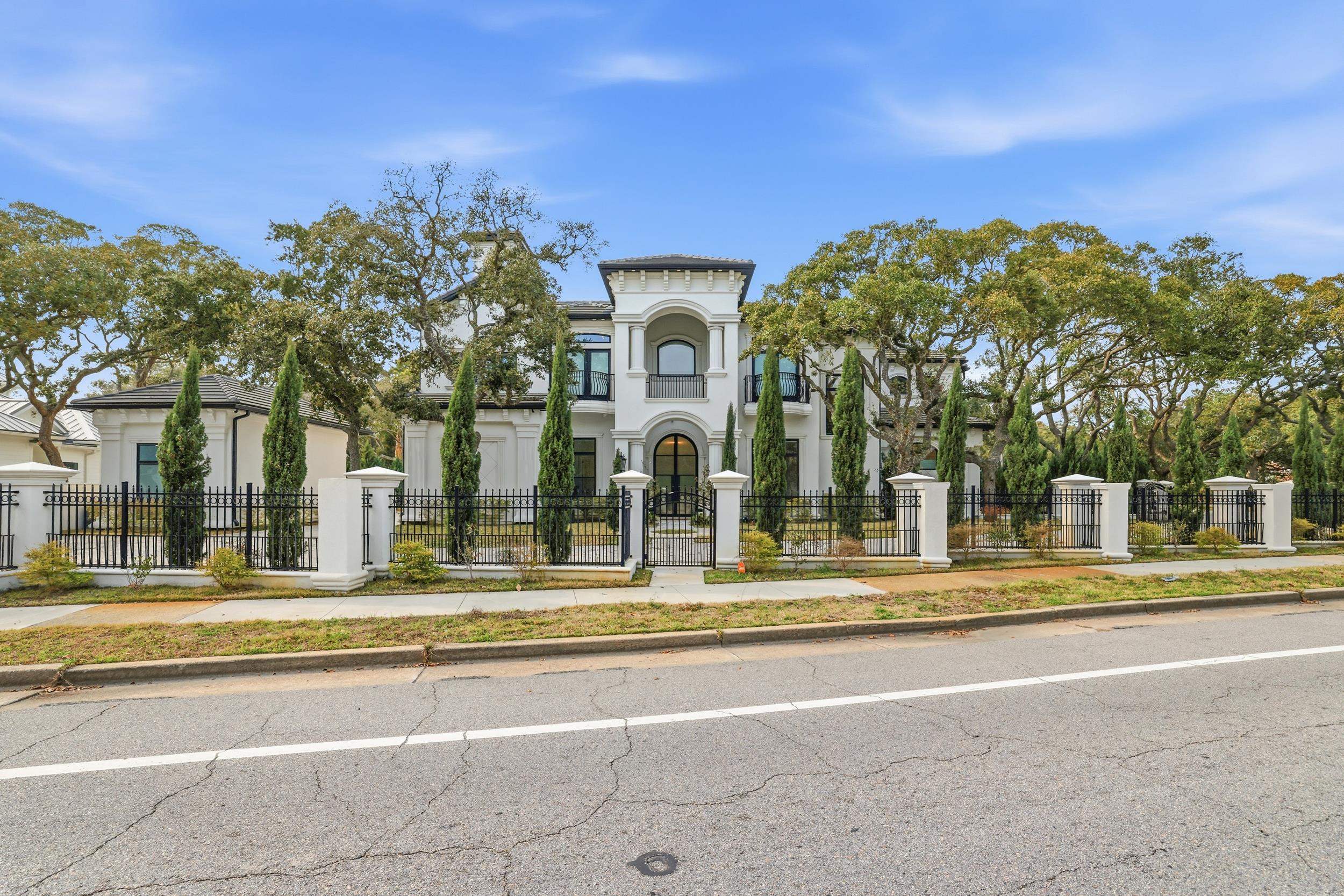 3203 Ocean Blvd. N Myrtle Beach, SC 29577