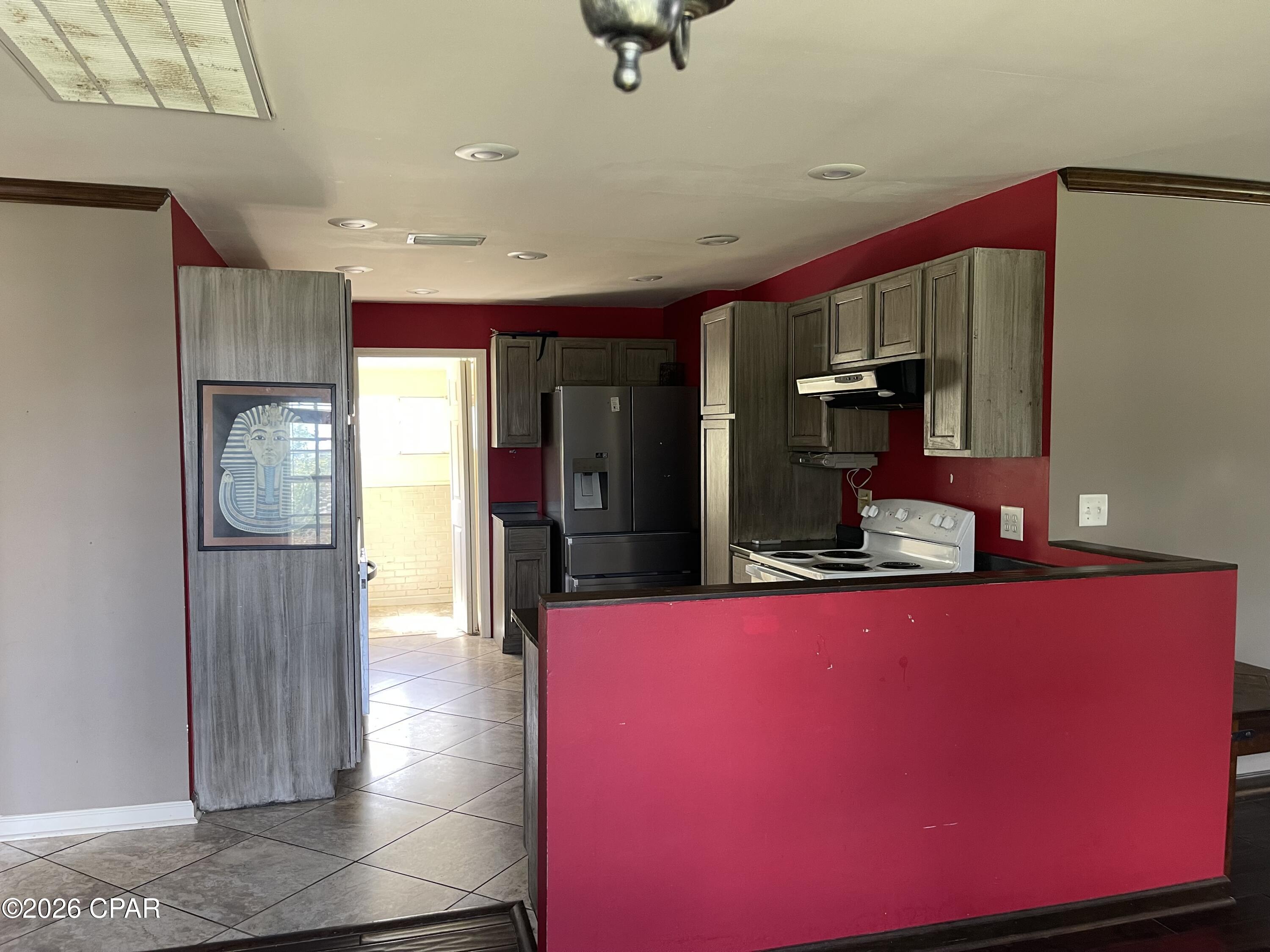 Image 6 For 2977 Caledonia Street